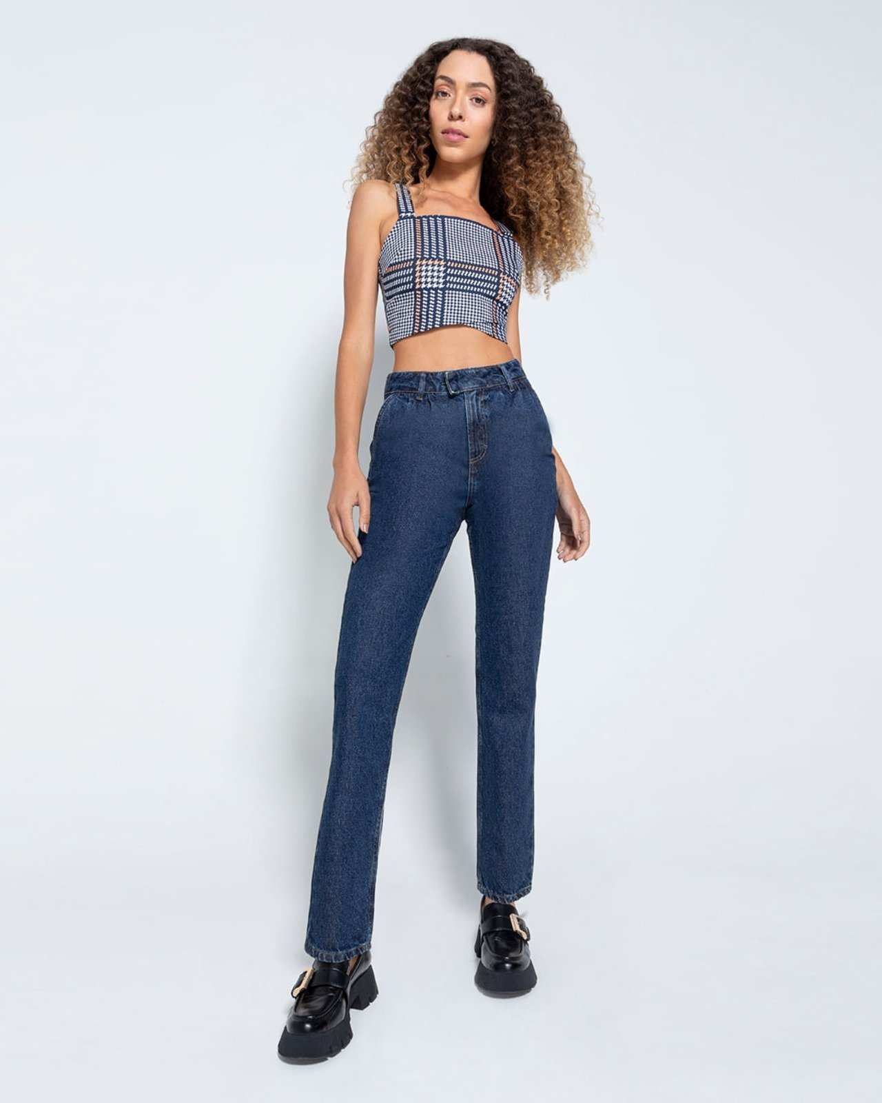 Blusa Cropped Feminina Xadrez Em Tecido Acetinado Stretch – ENFIM