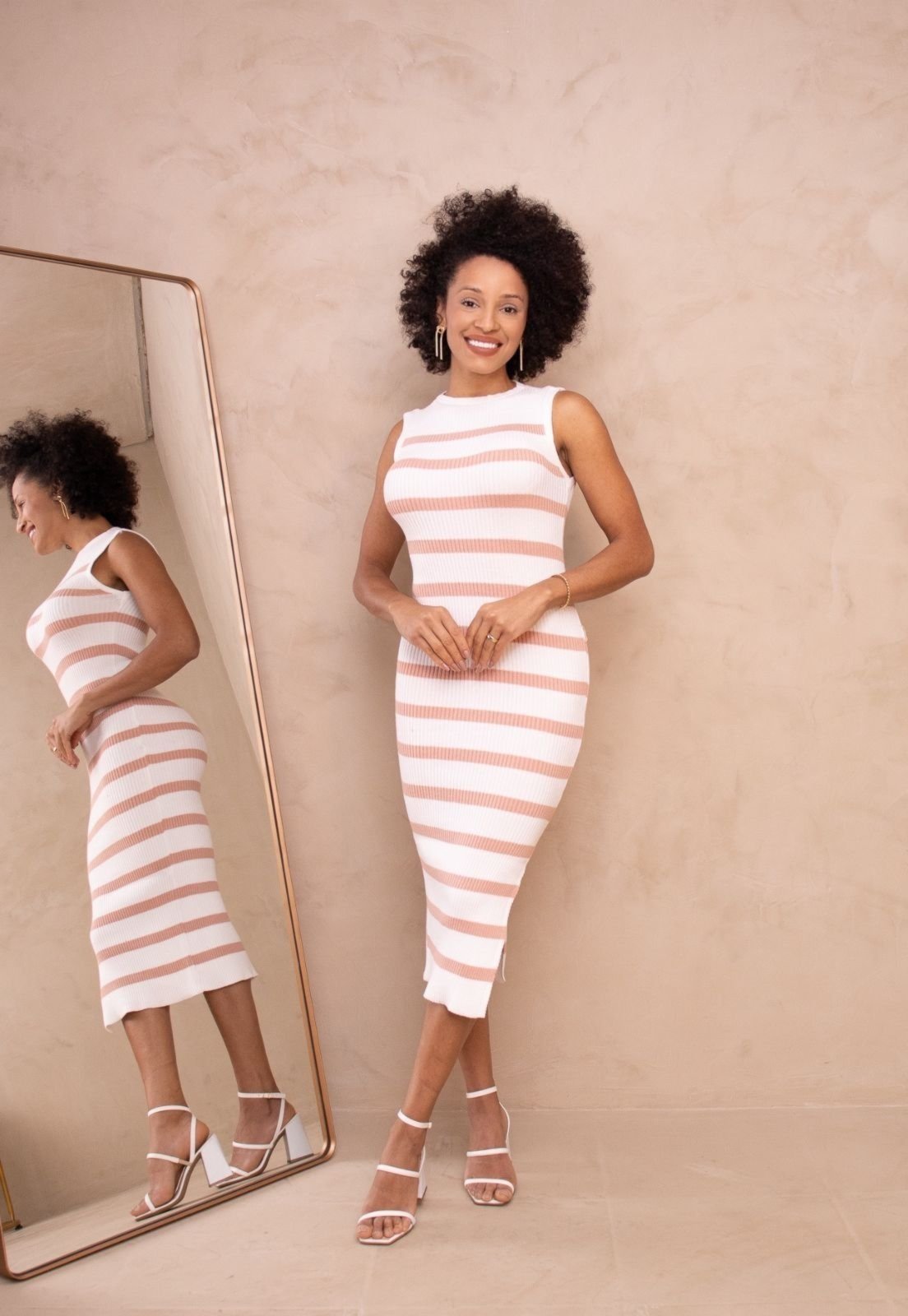 Vestido Midi Tricot Gola Reta Tubinho Listrado Elegante Gabina Rosa