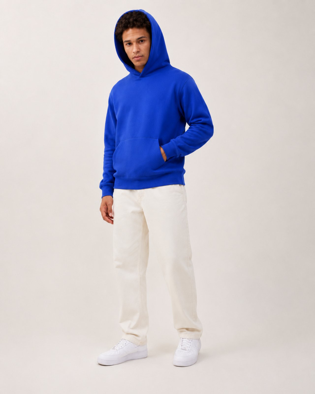 Blusa De Moletom Com Capuz E Bolso Canguru Sem Estampa - Azul Royal