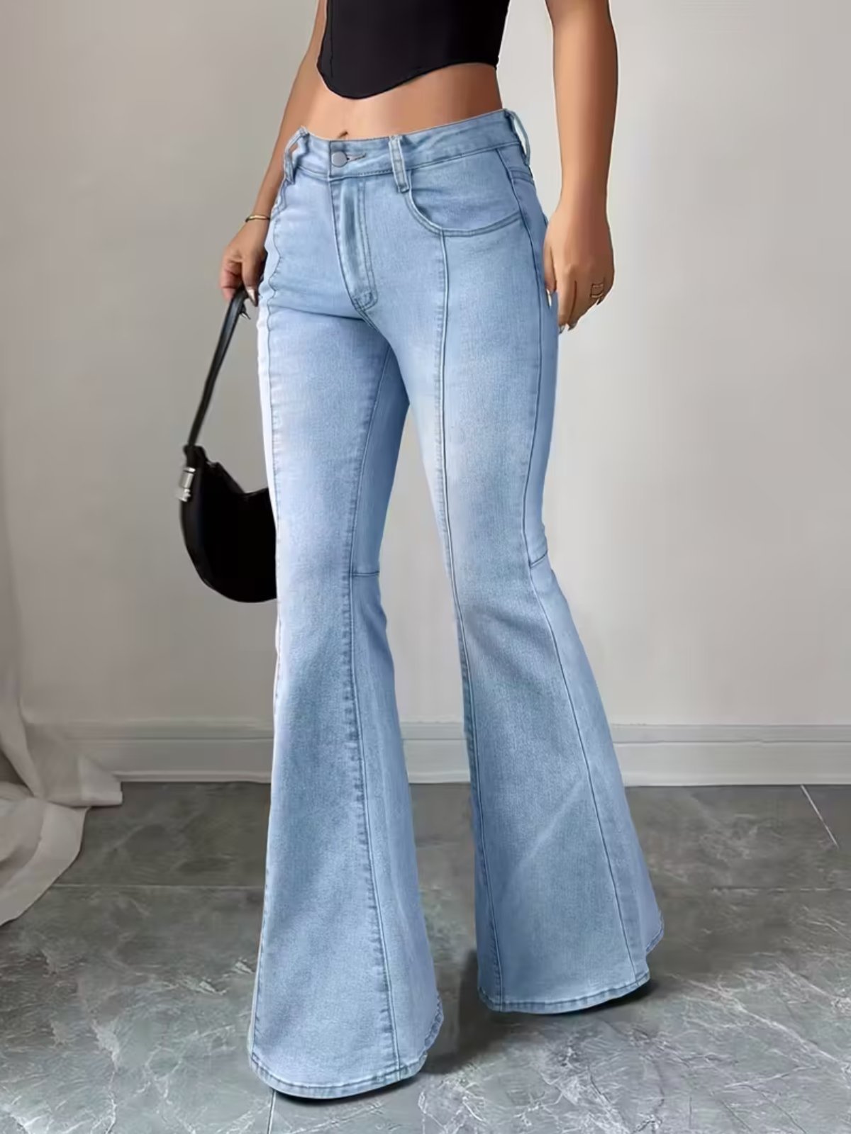 Calça Jeans Flare Alpha Street Wear Azul Clara Feminina Cintura Alta e Caimento Perfeito
