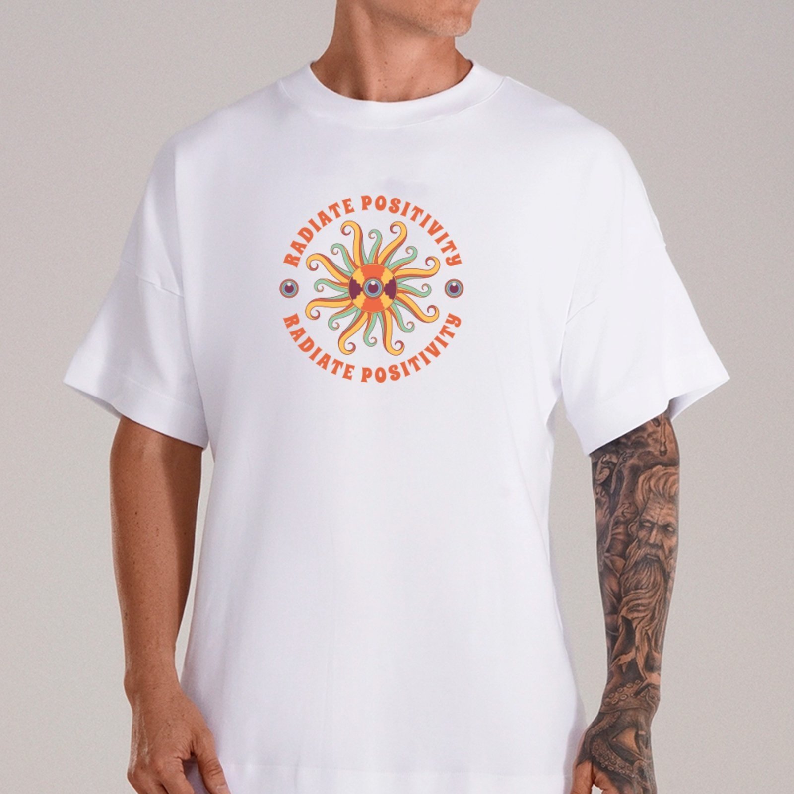 Camiseta Ousy Radiate Positivity Oversized Unissex Branco