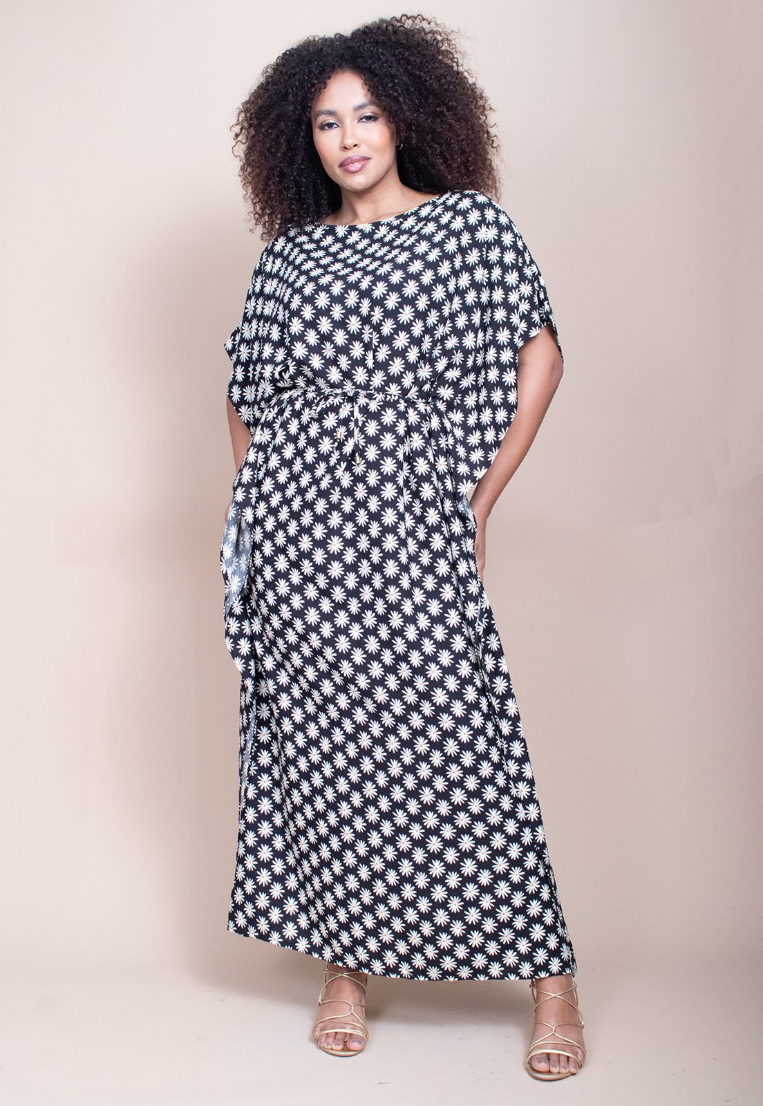 Vista 2 Vestido Longo Cabanafree Viscose Estampa Encanto das Margaridas Cabanafree azul/estampado/laranja