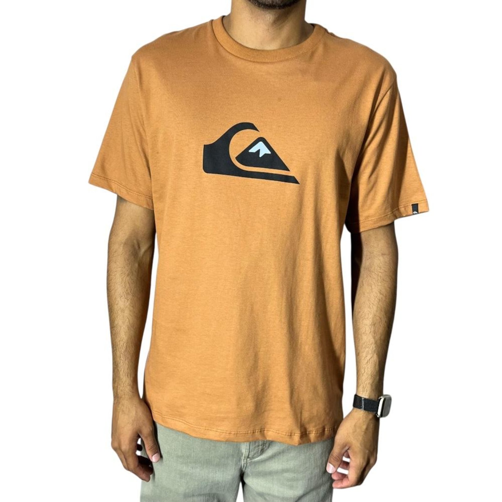 Camiseta m/c Comp Logo- Quiksilver – Mostarda
