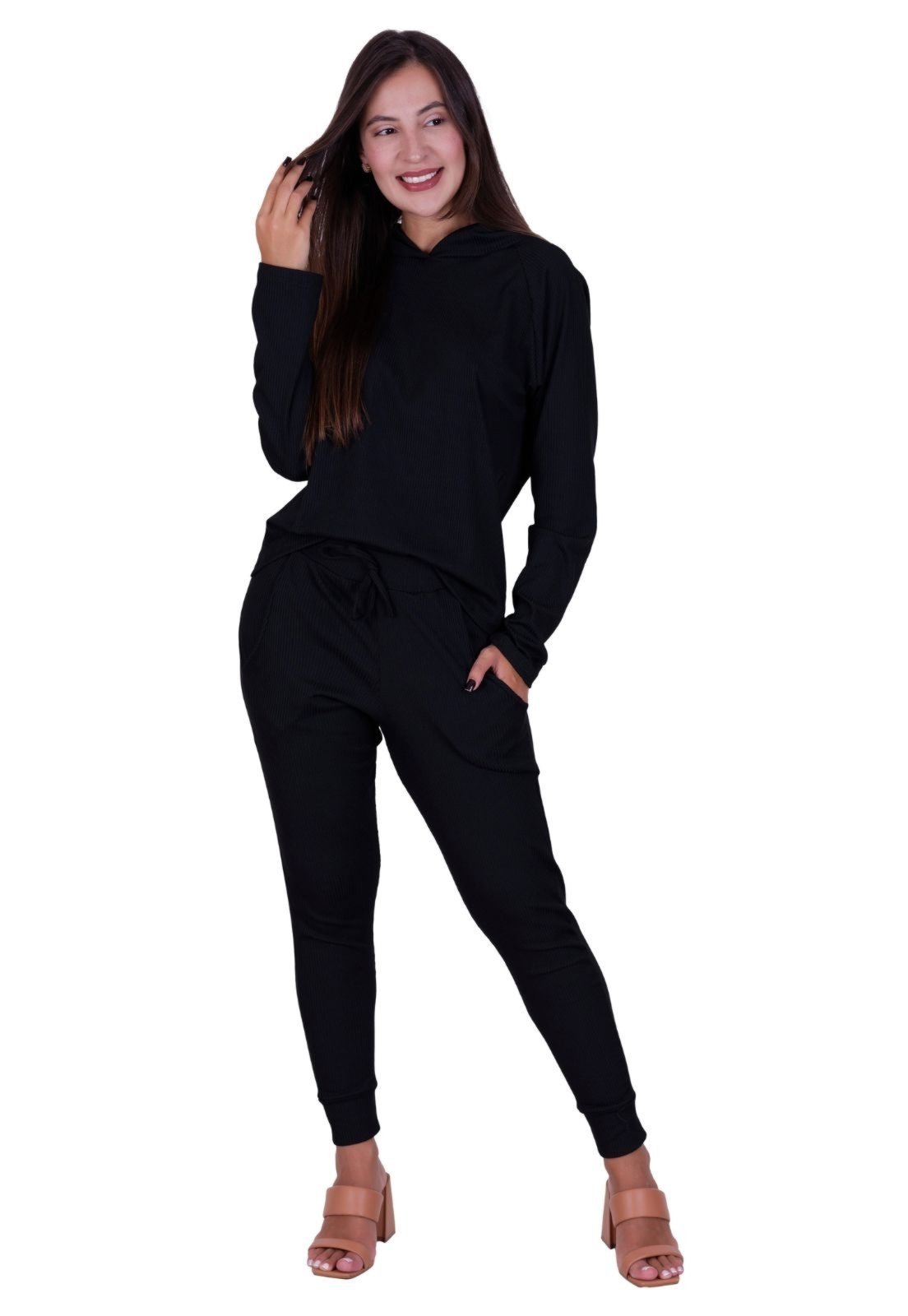 Conjunto Confortável Terra e Mar Blusa Manga Longa com Capuz e Calça Jogger Vera e Esther Preto