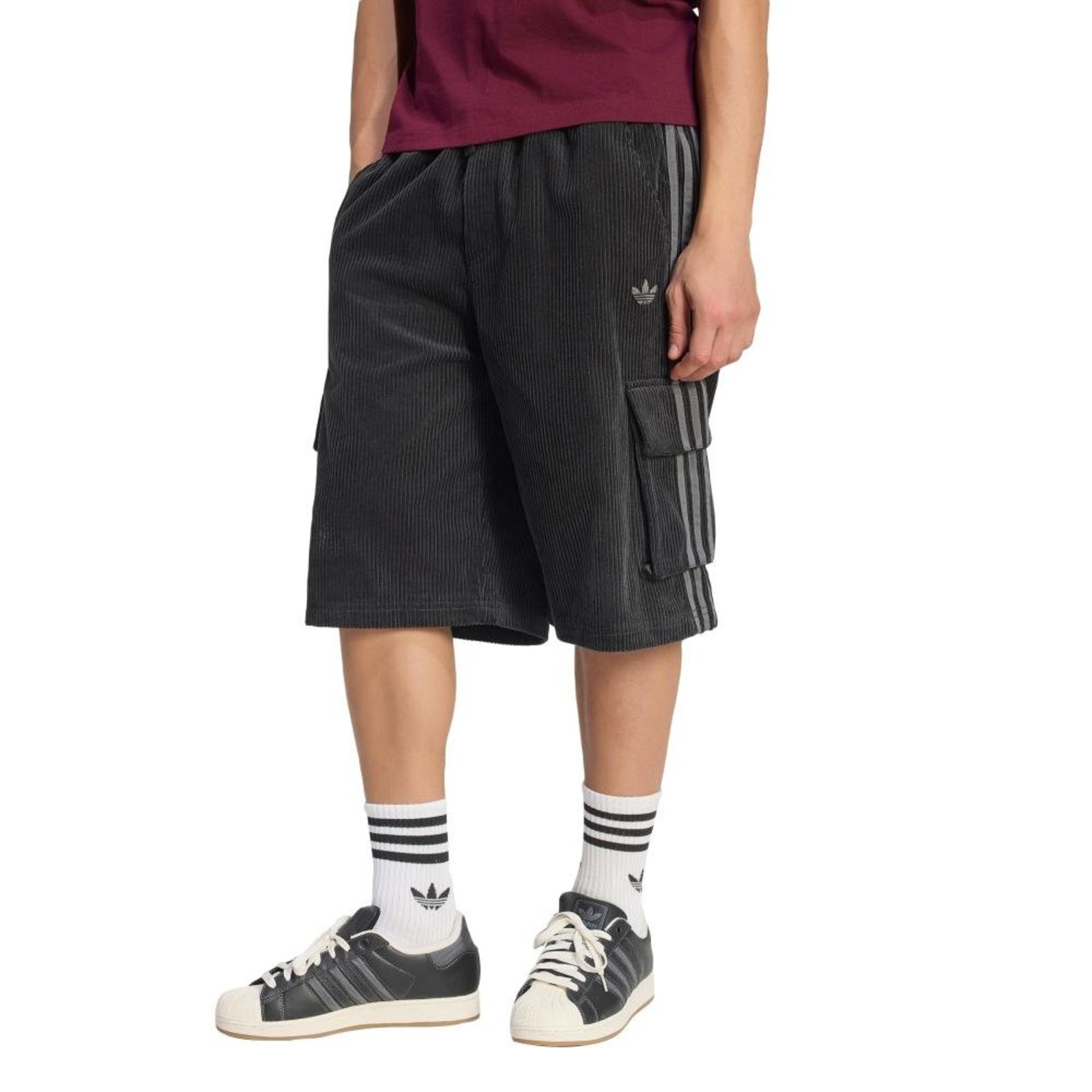 Shorts Cargo Adicolor adidas Originals Preto