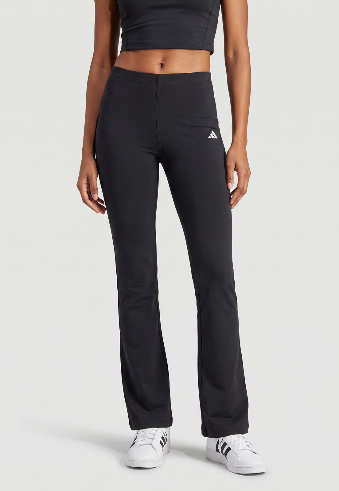 Calça Legging Feminina adidas Sportswear Essentials Preta