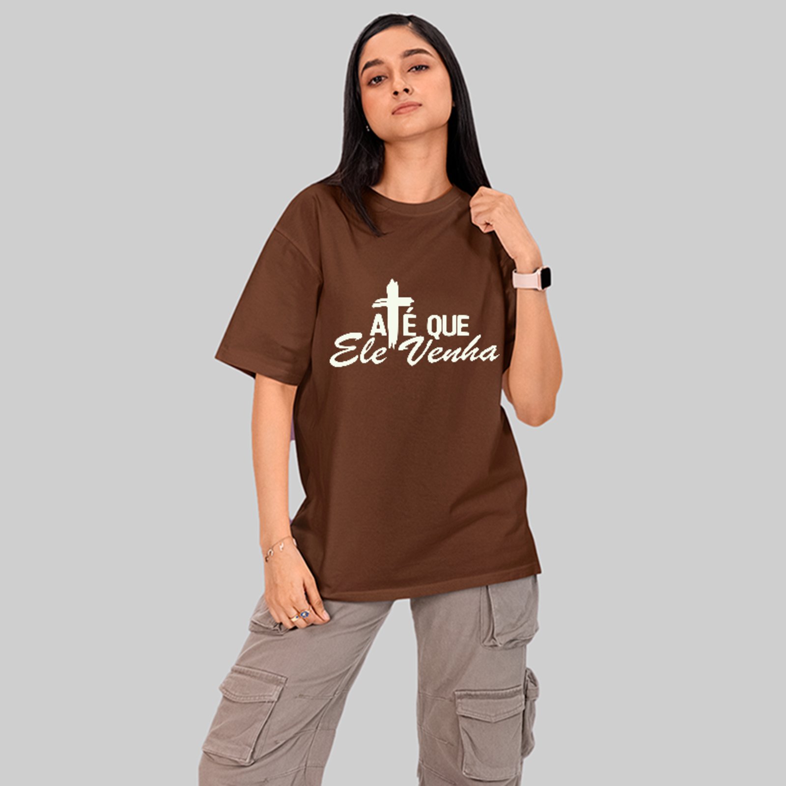 Camiseta Oversized Até Que Ele Venha Gospel Frase Cristã Fé Jesus Cristo Unissex Marrom