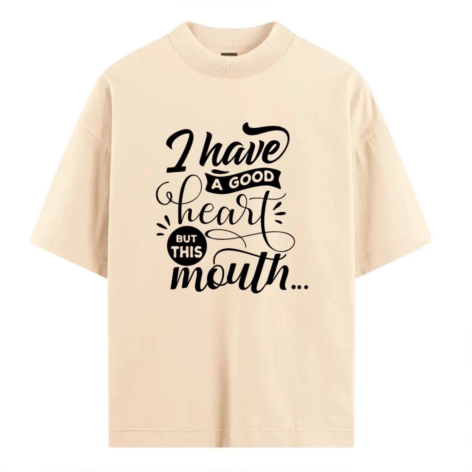 Vista 2 Camiseta Ousy Básica Frase Sarcástica Good Heart Unissex Off White off-white white ousy off-white white