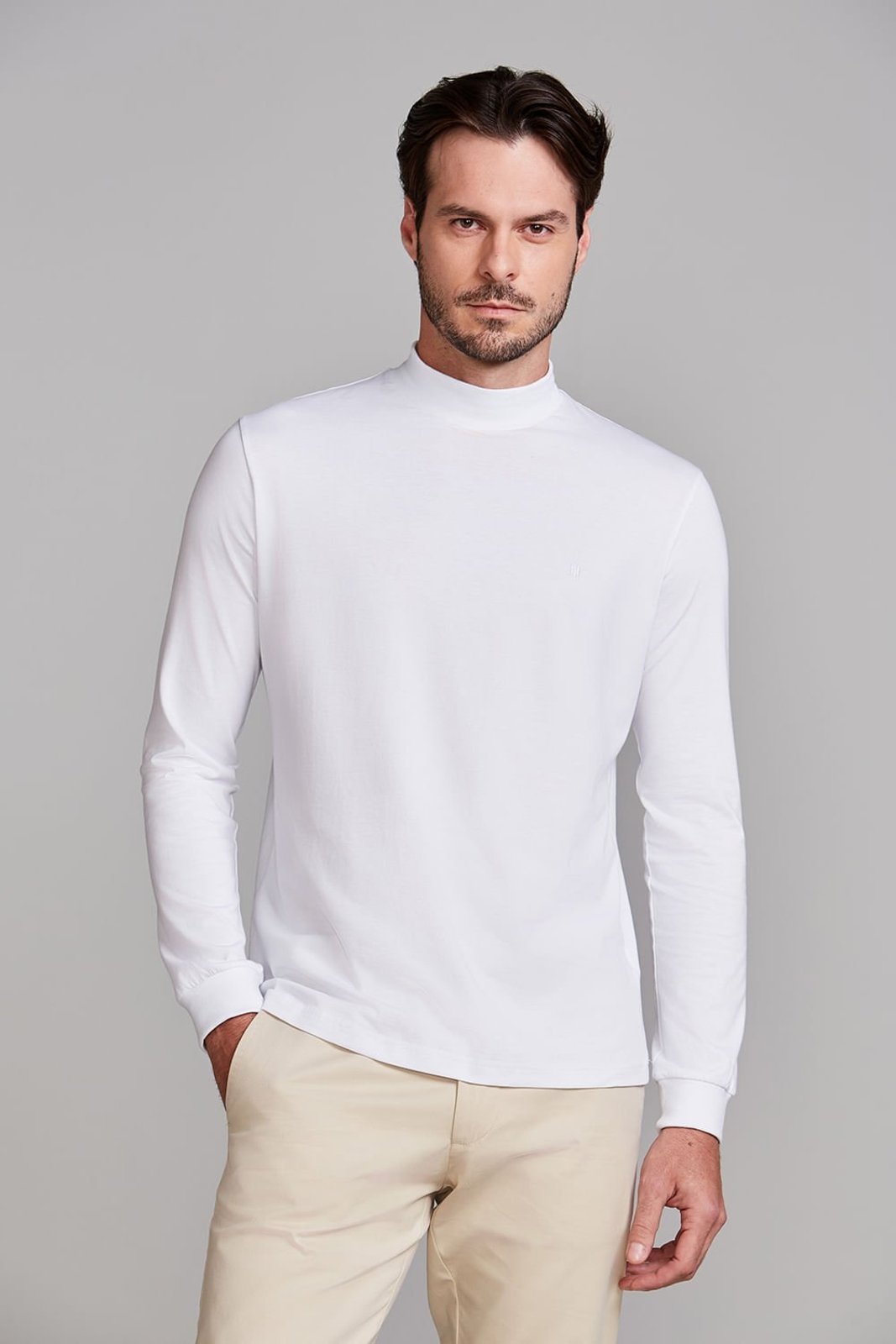 HIGHSTIL Camiseta Manga Longa Malha Slim Fit – Branco