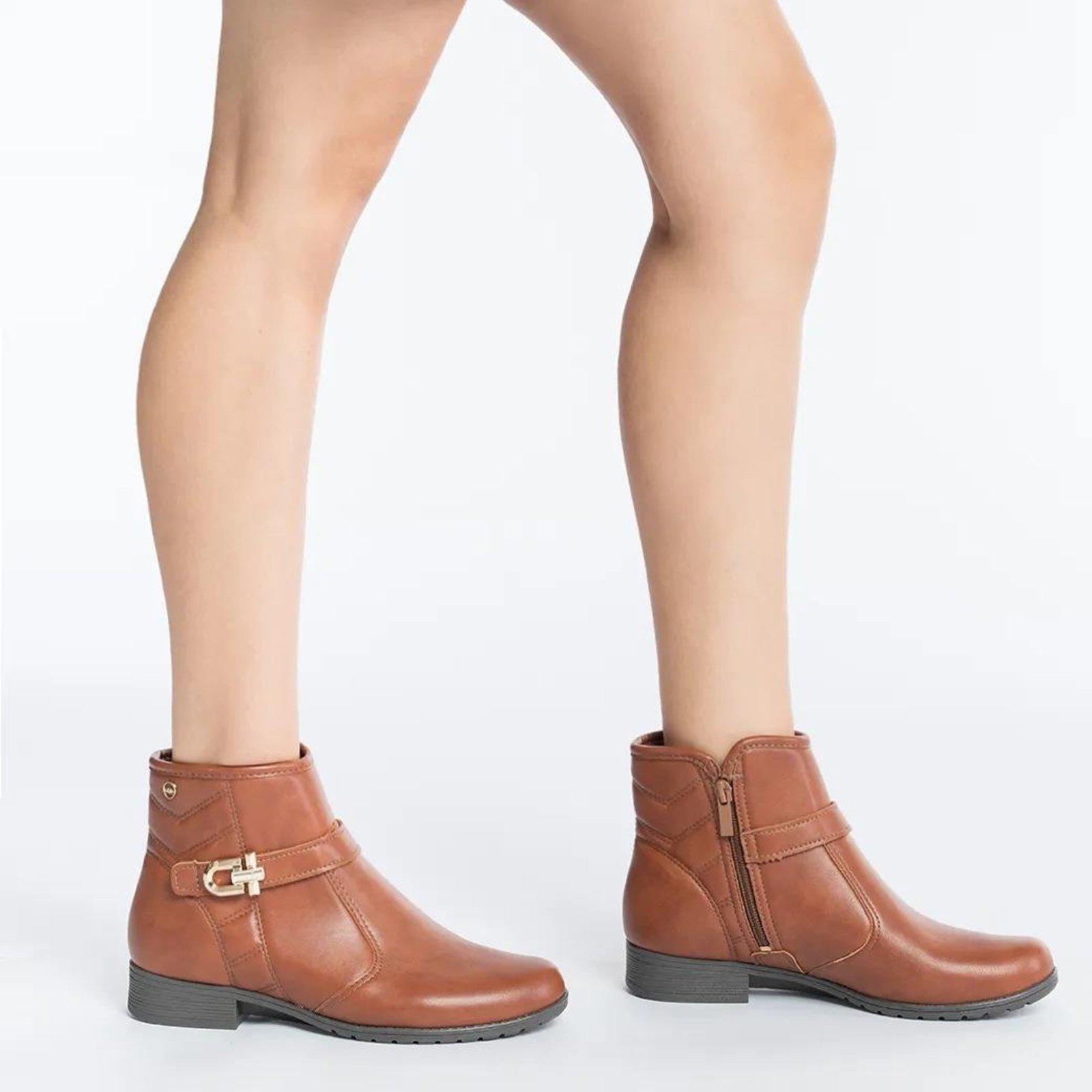 Bota Feminina Dakota Cano Curto Confortável Marrom