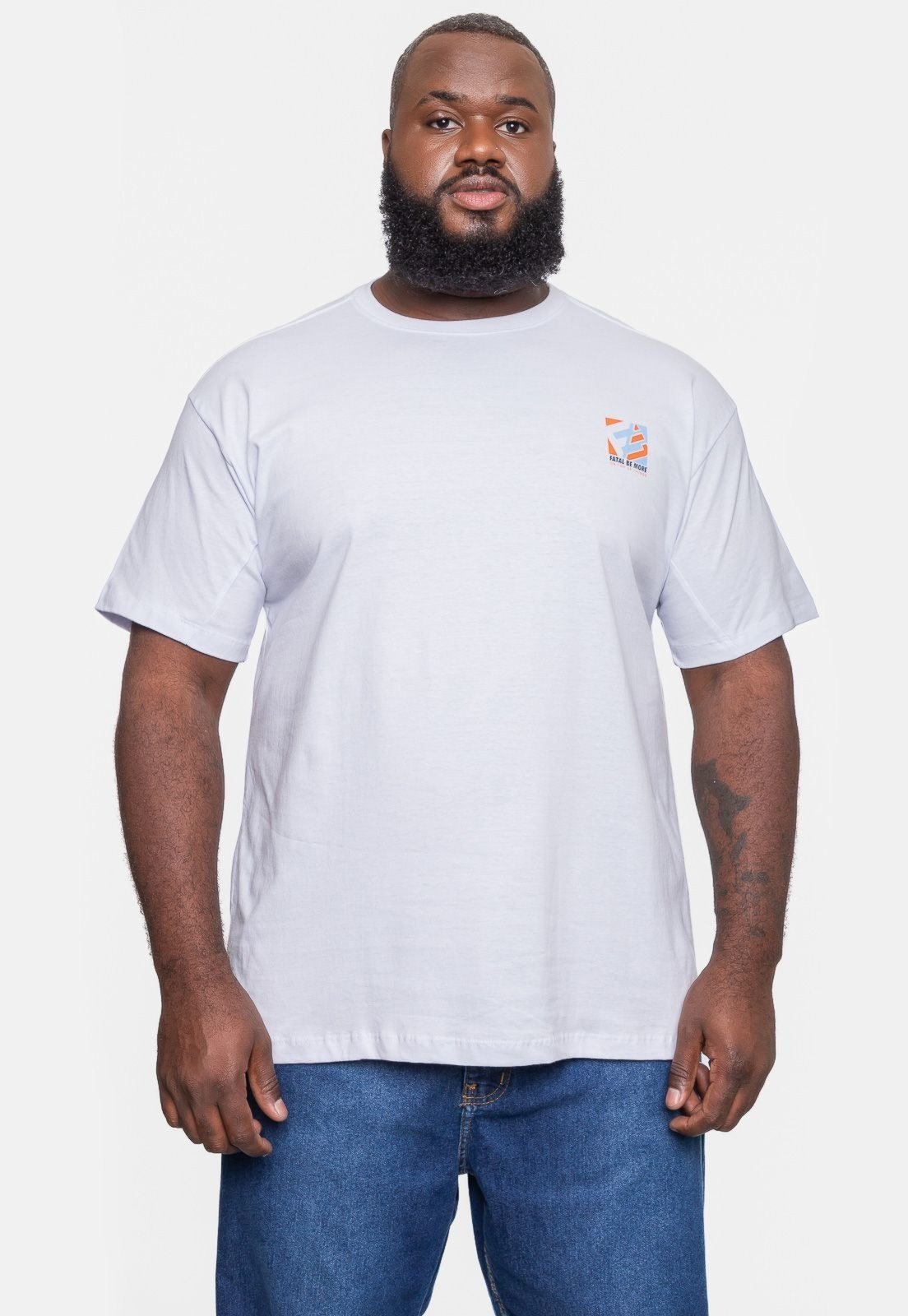 Camiseta Fatal Plus Size Climber Branca