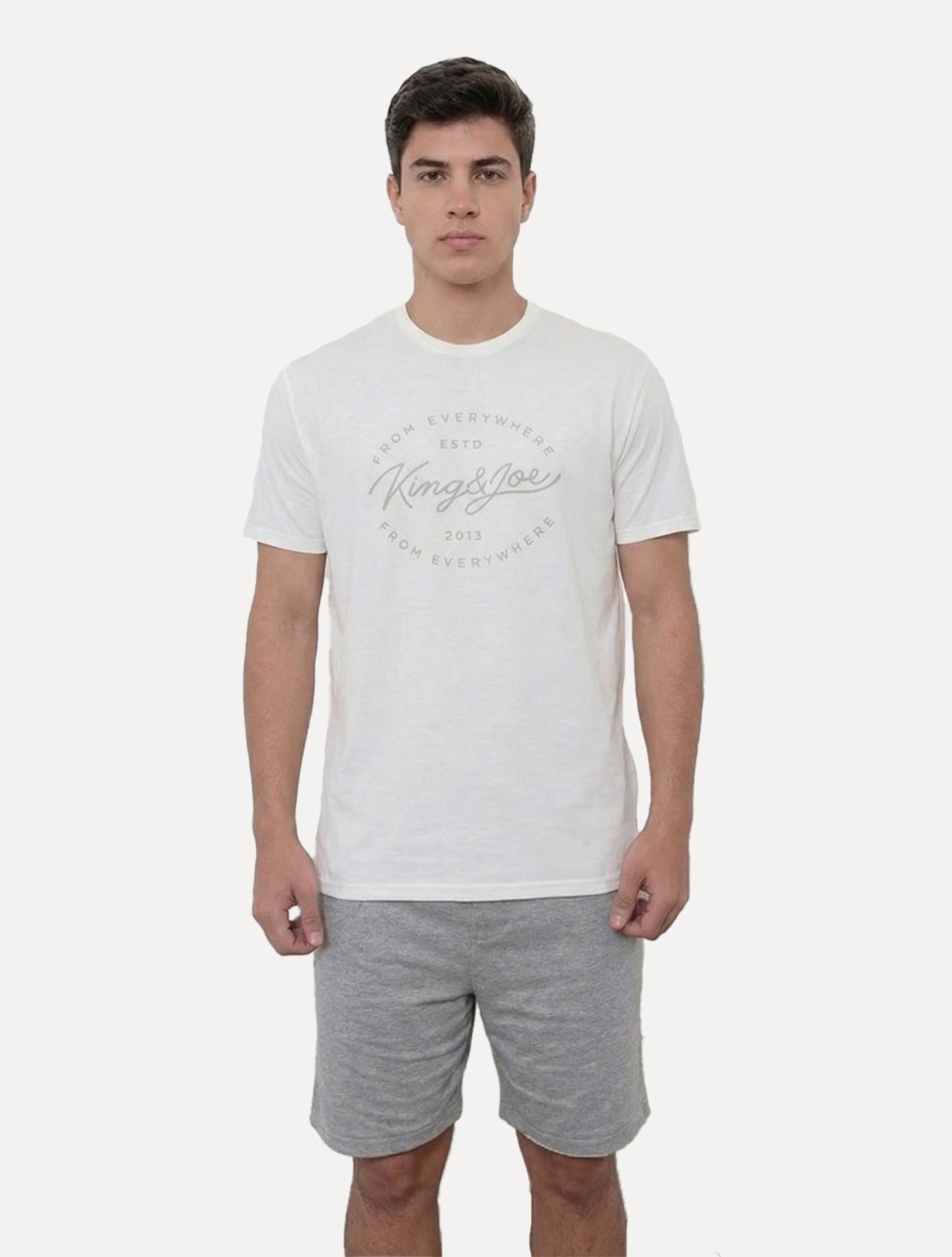 Camiseta King & Joe Masculina Signature Circle Estd 2013 Off White