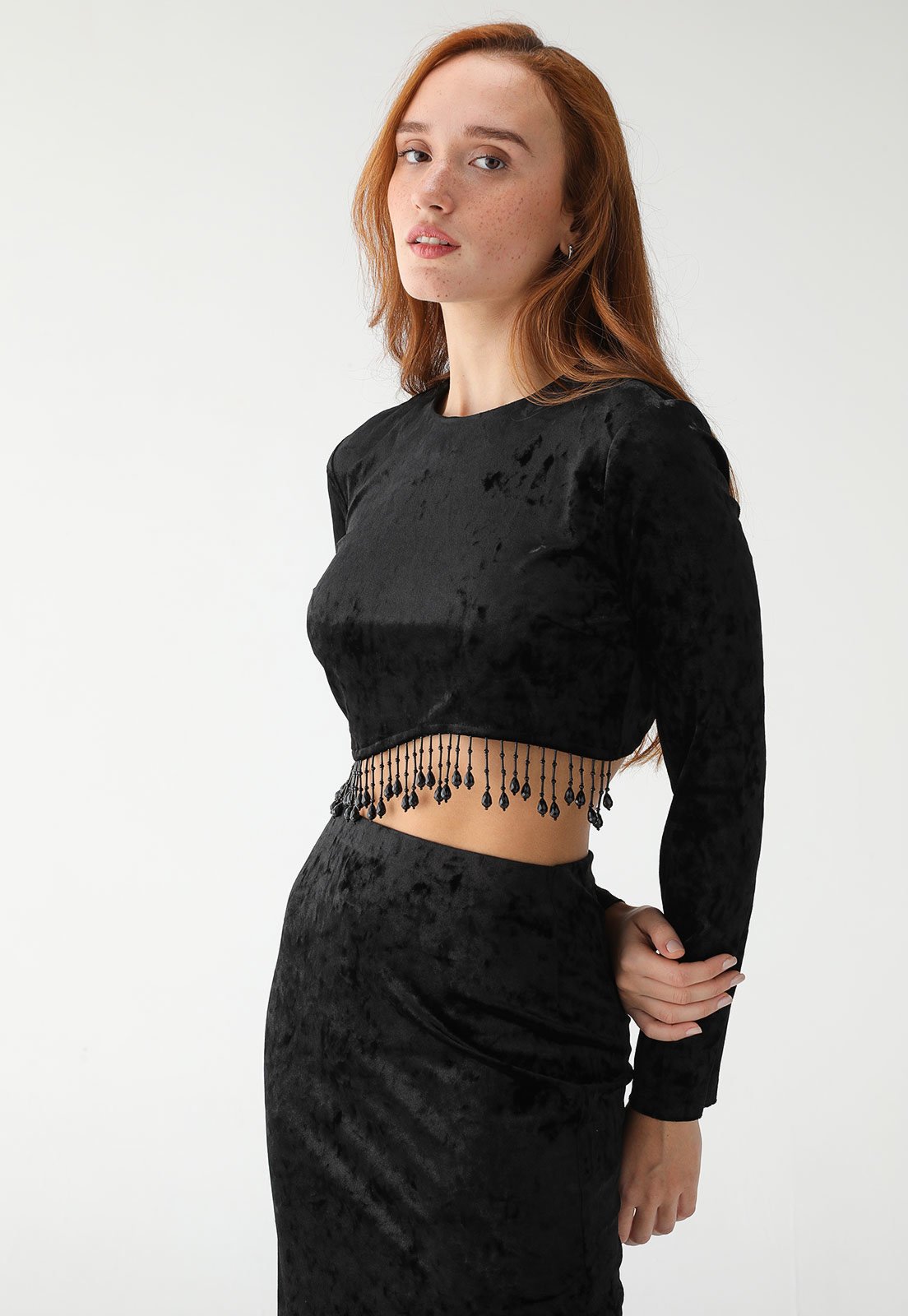 Blusa Cropped Veludo TOPSHOP Ajustada Aplicação Preta