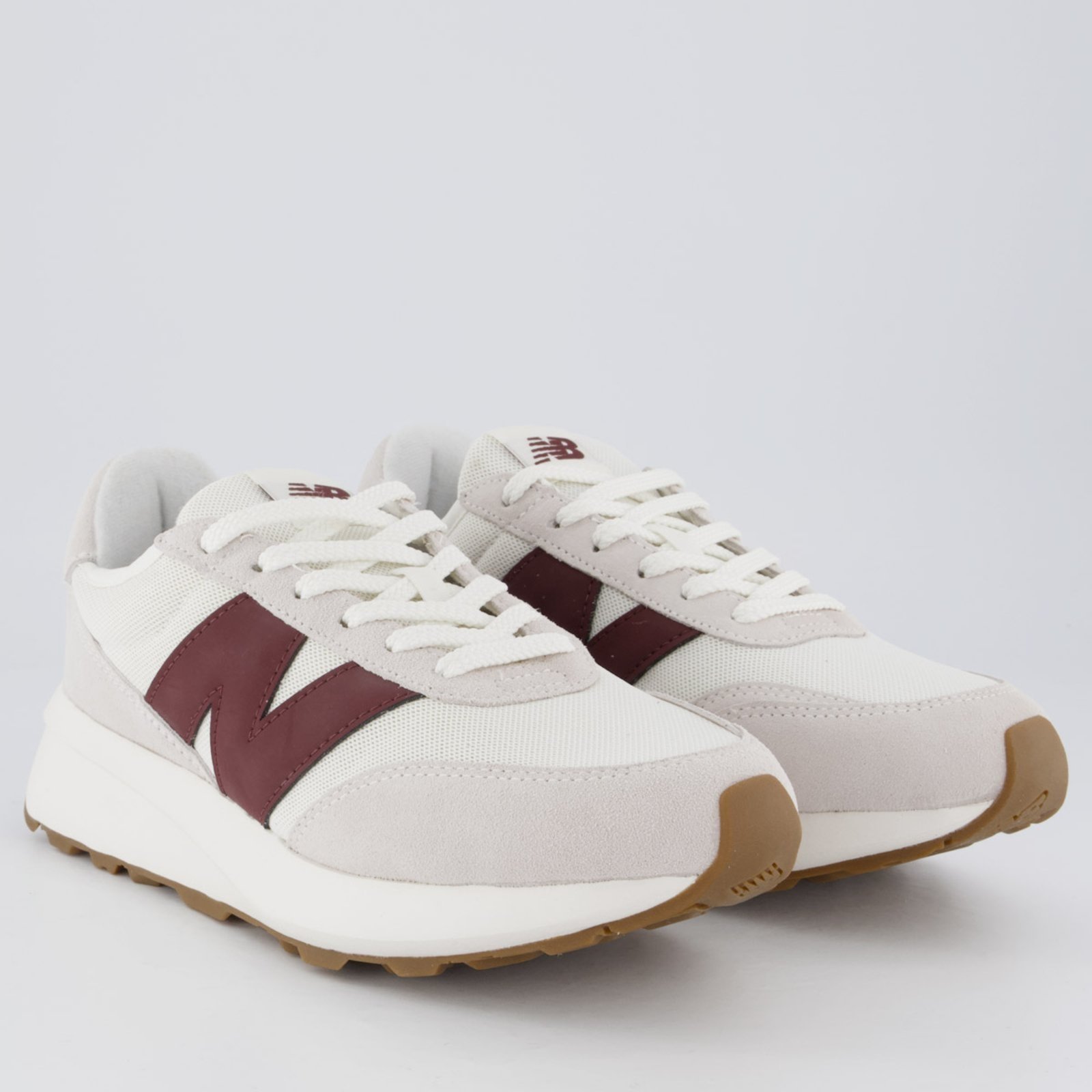 Vista 3 Tênis New Balance 370 V1 e Vermelho branco New Balance branco