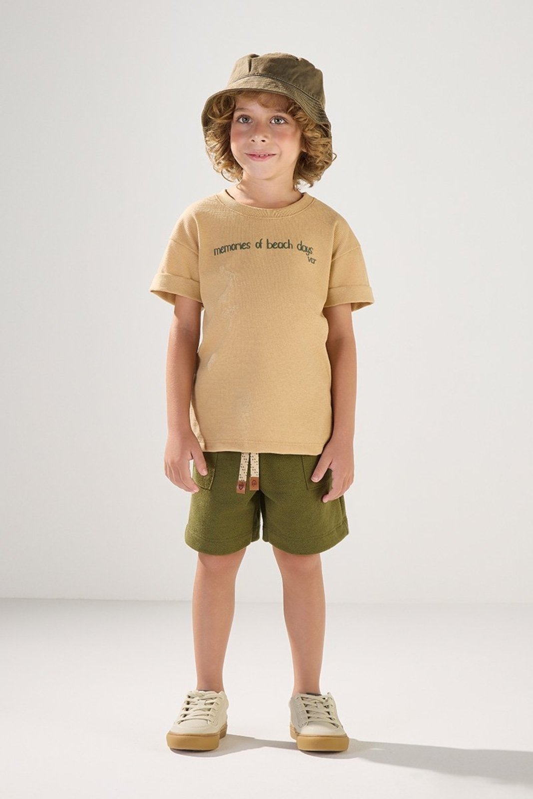 Infantil - Conjunto Camiseta Texturizada com Bermuda em Moletom