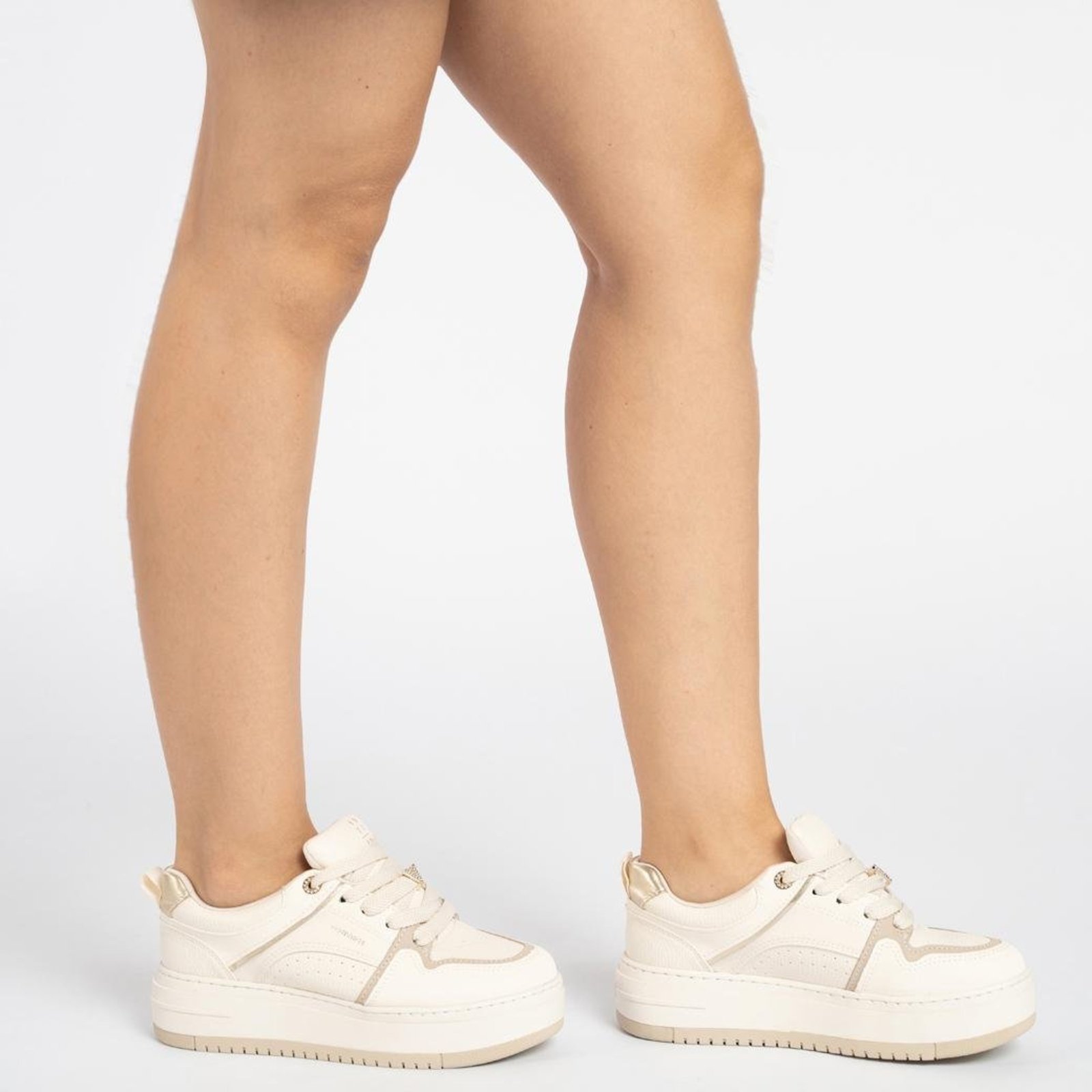 Tênis Via Marte Streetwear Casual Feminino Off-white