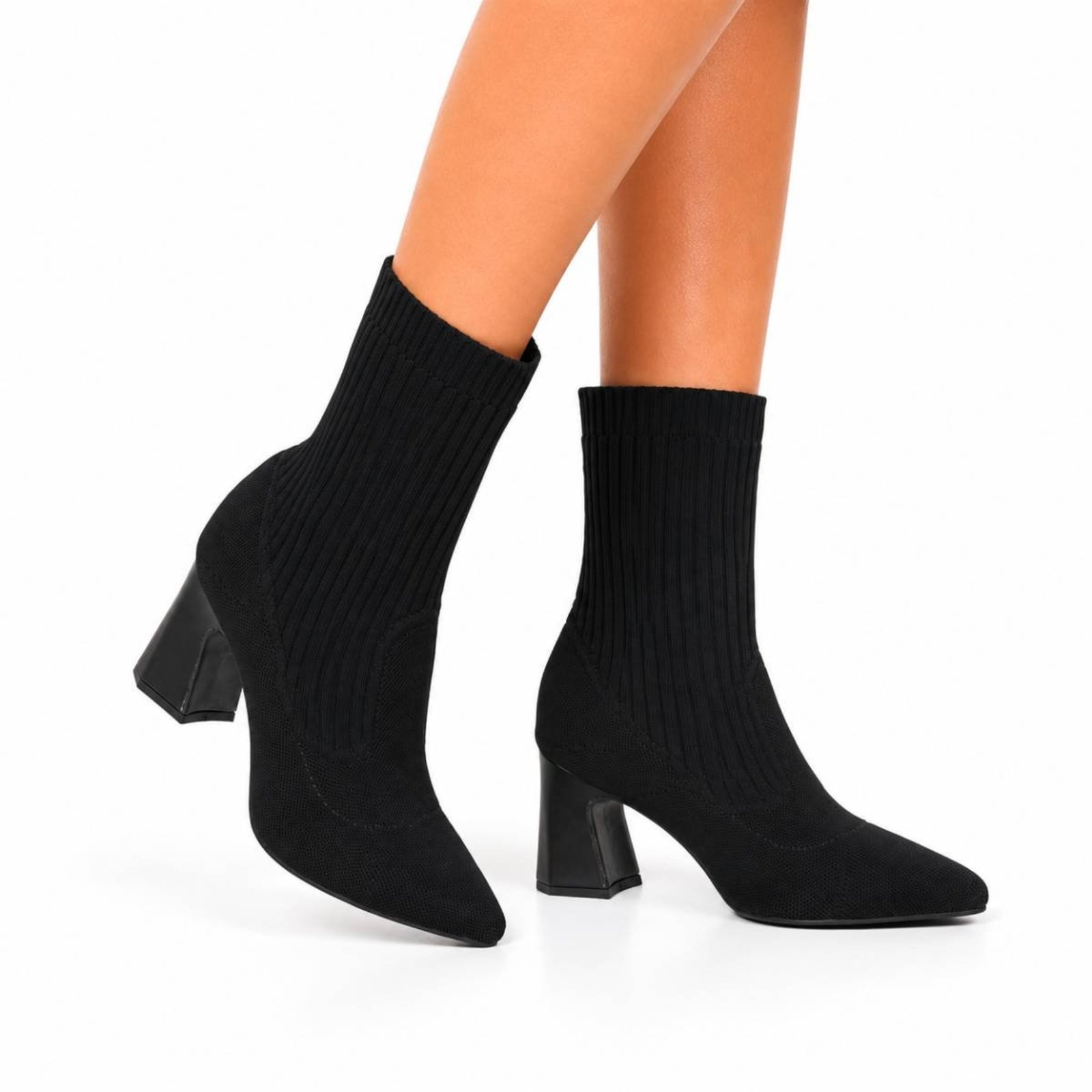 Bota de Cano Curto Preta