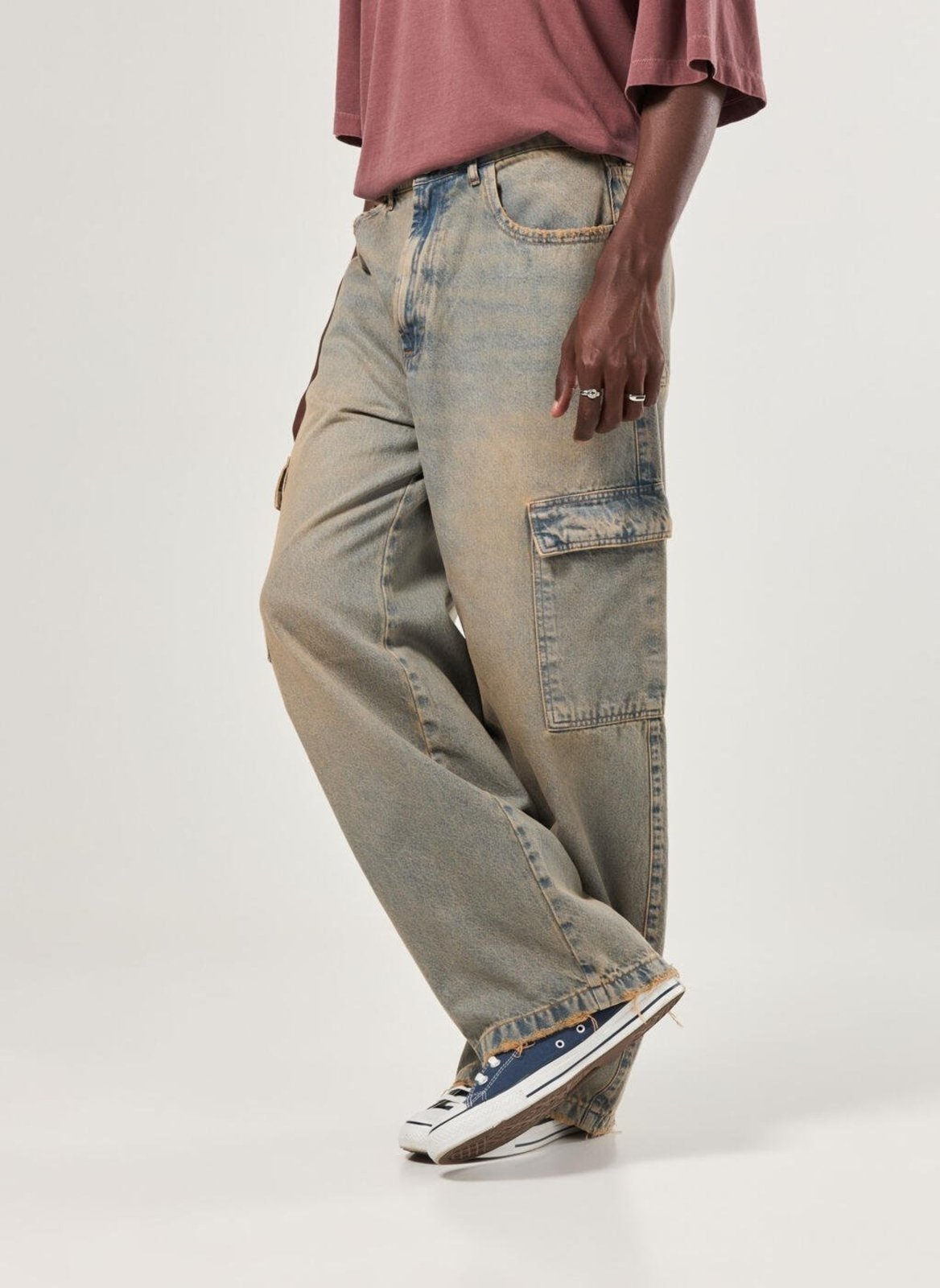 Vista 3 Calça Oversized Cargo Em Jeans Dirty Youcom azul Youcom azul