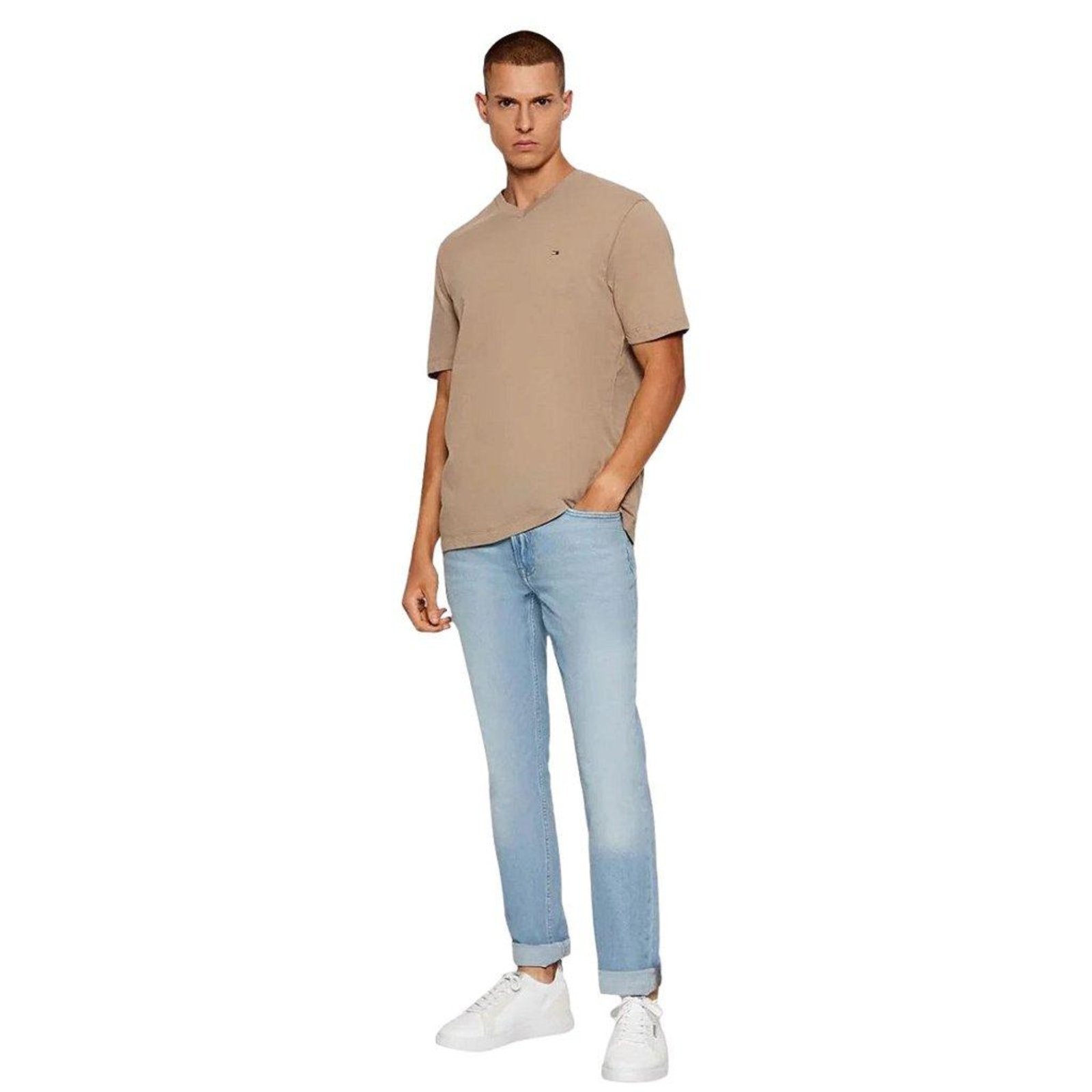 Vista 3 Camiseta Tommy Hilfiger Essential Gola V Neck Tee Caqui marrom caqui Tommy Hilfiger marrom caqui