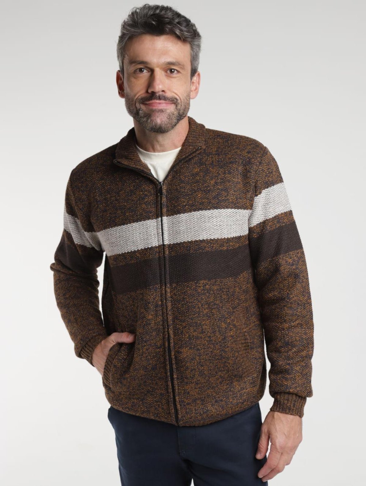 Vista 2 Cardigan Elétron Masculino - AREIA amarelo Elétron amarelo