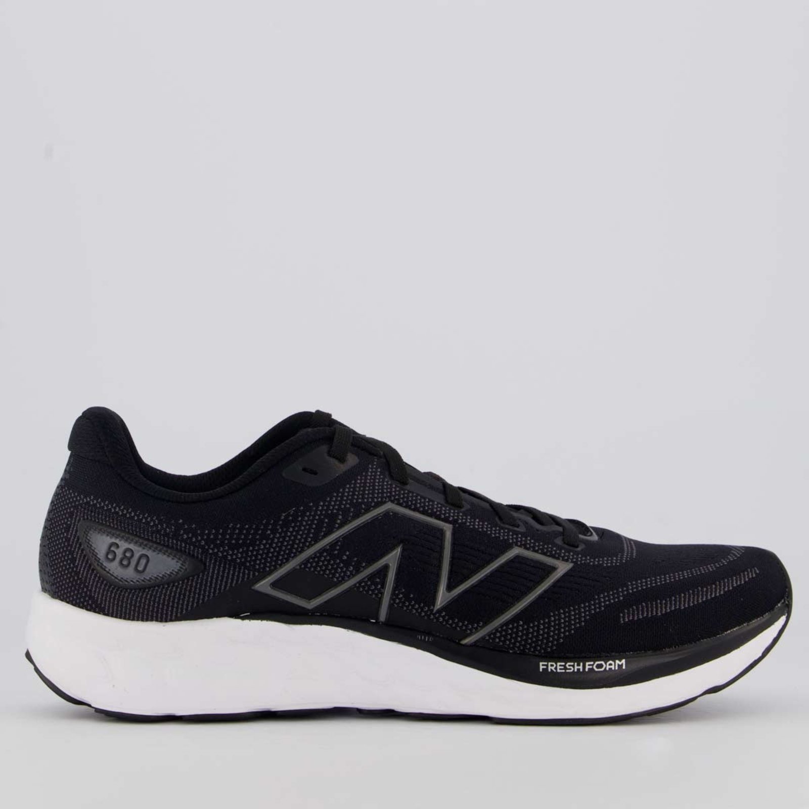 Tênis New Balance Fresh Foam 680 V8 Preto