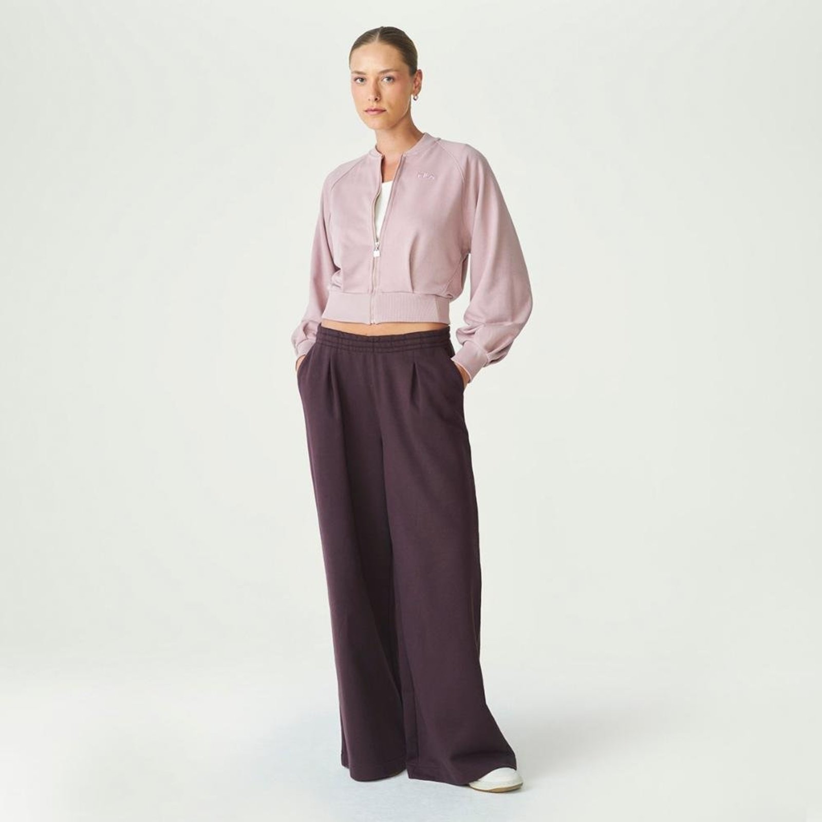 Calça Fila Over Letter Feminina Marrom