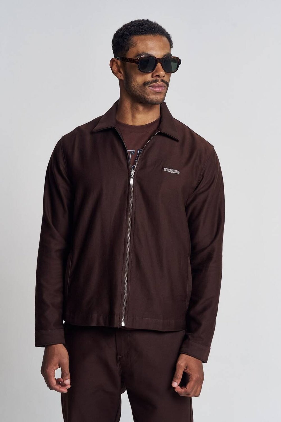 Jaqueta Sarja Masculina com Zíper Frontal - New Triton Marrom Roccia