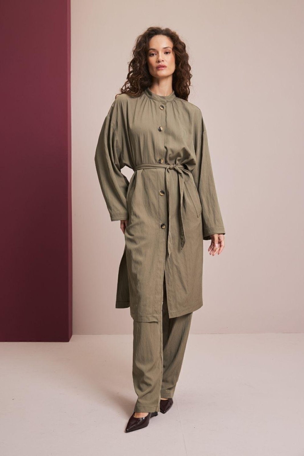 Blusa Gola Padre Alongado Carlota Costa Verde