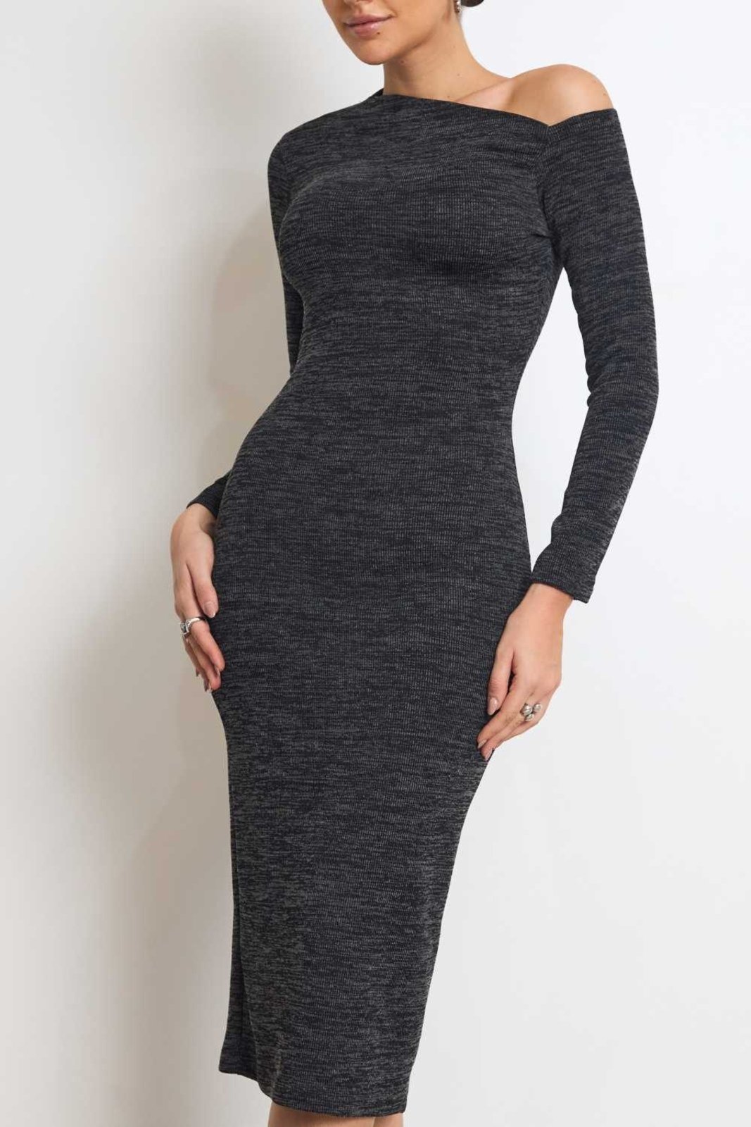 Vestido Vanibele Midi Preto