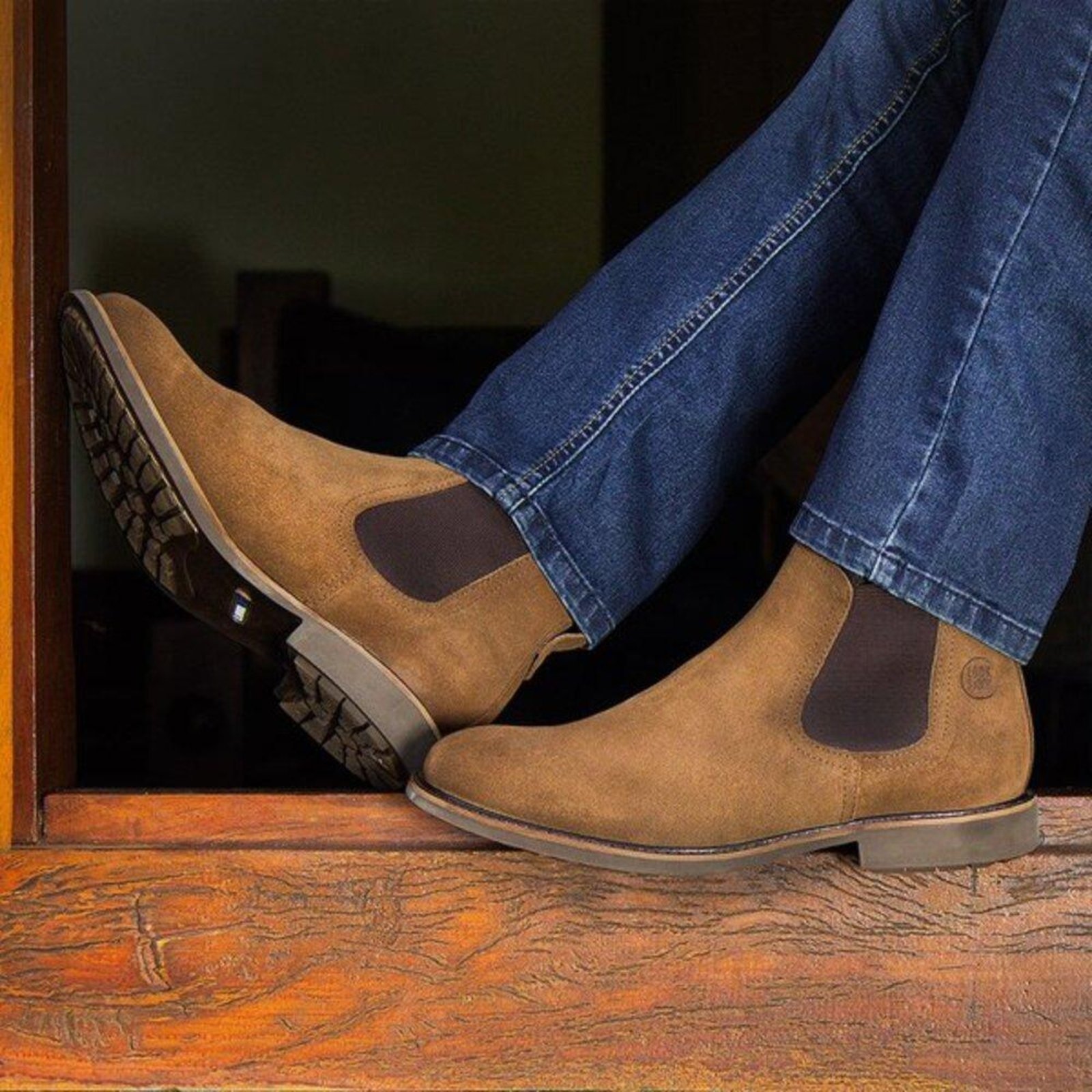 Botina Chelsea Couro Look Stock Casual Sofisticada Exclusivo Marrom