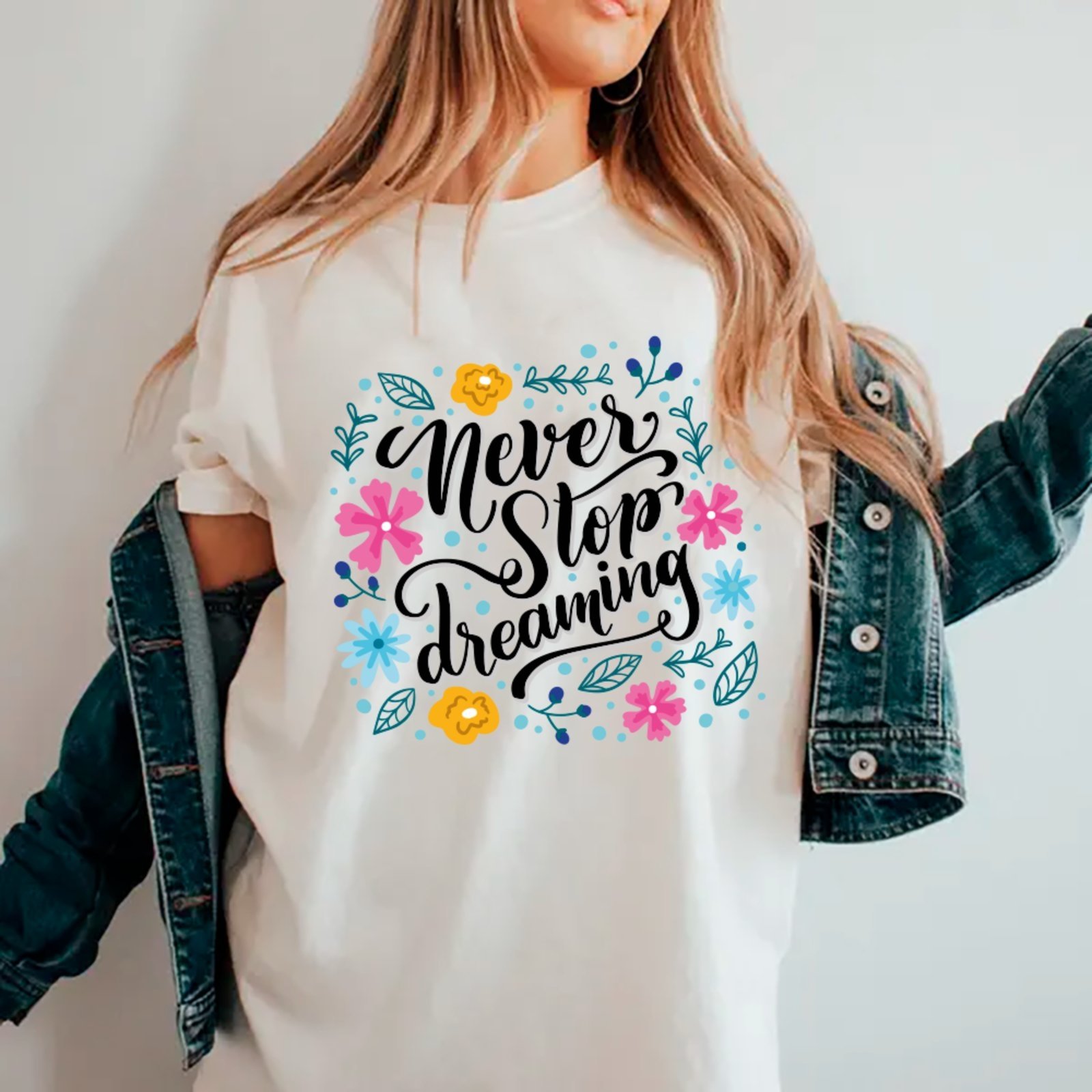 Camiseta Ousy Nunca Pare de Sonhar Oversized Feminina Branco