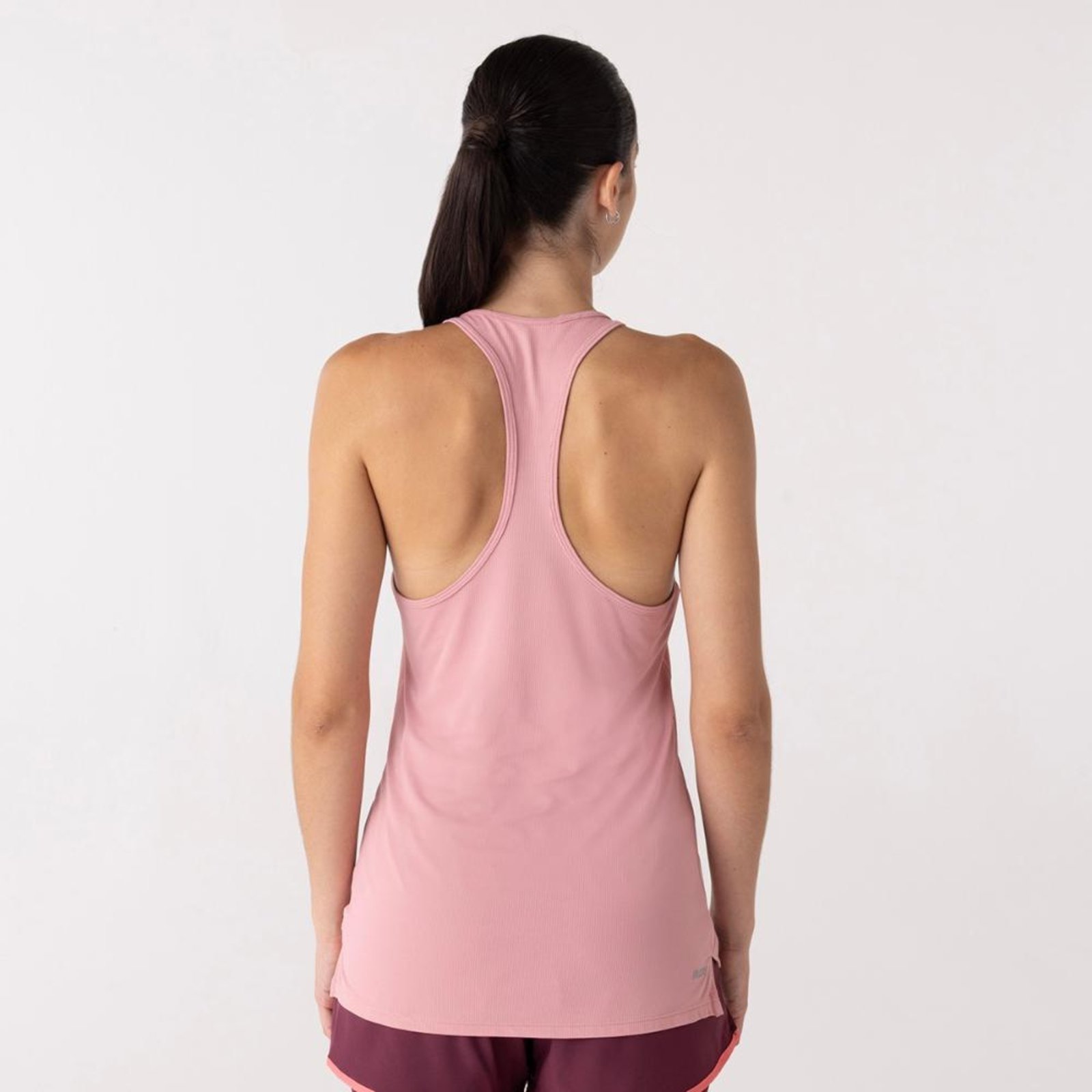 Vista 3 Regata Sport Essentials Feminina New Balance incolor New Balance incolor