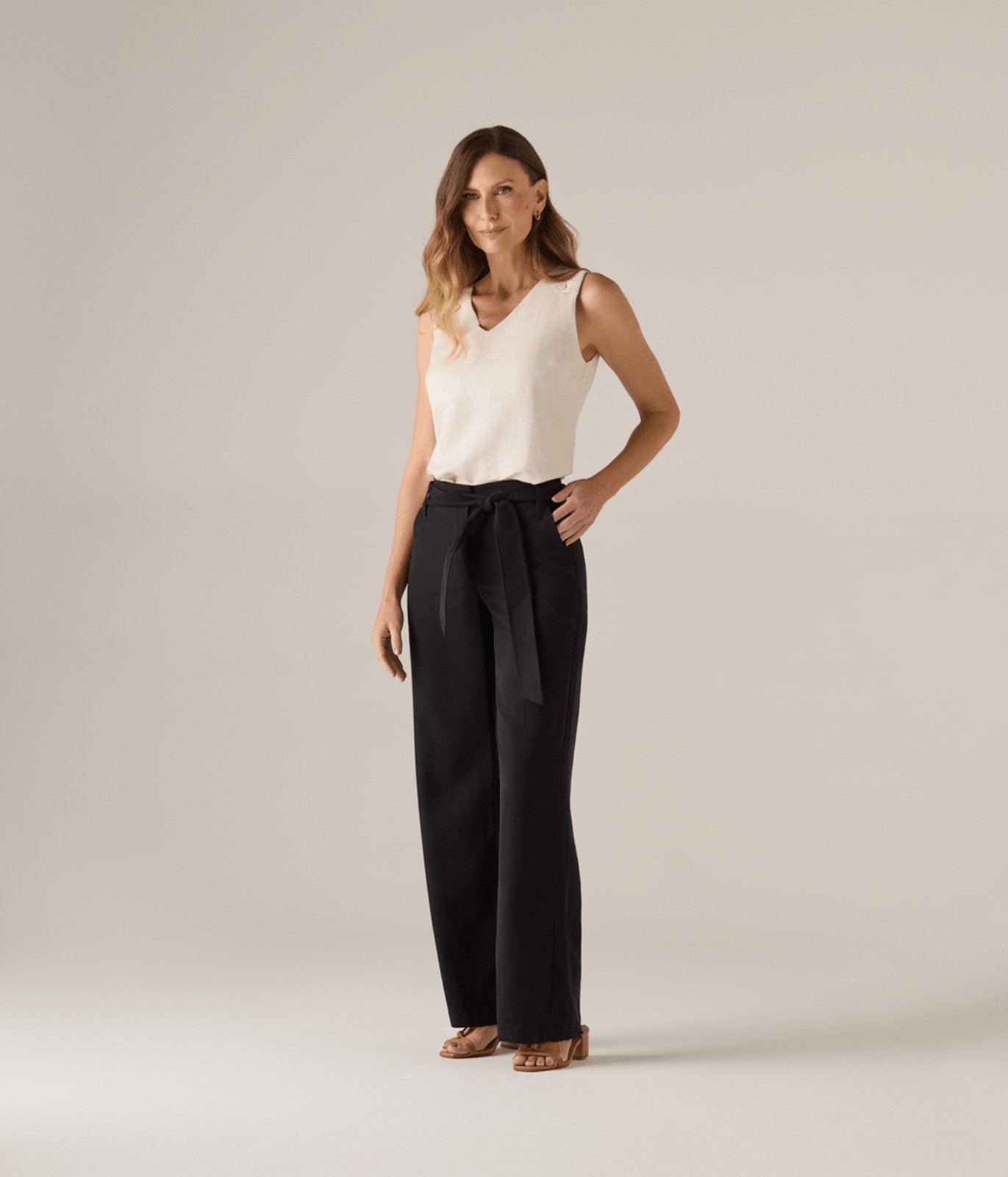 Calca Makenji Pantalona Com Faixa Feminina Preta