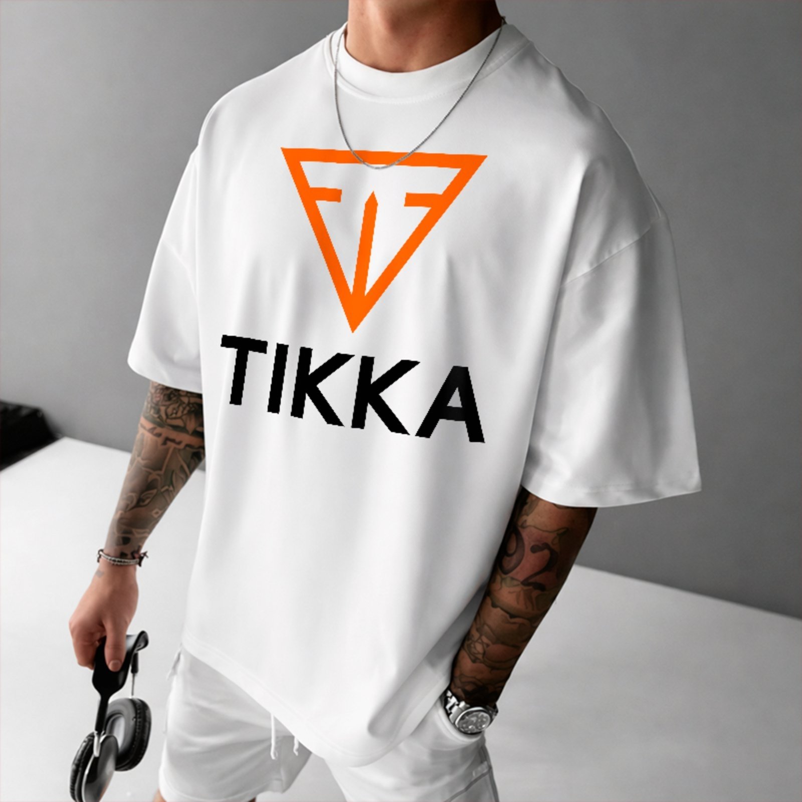 Camiseta Oversized Tikka Logo Streetwear Urban Unissex Branco