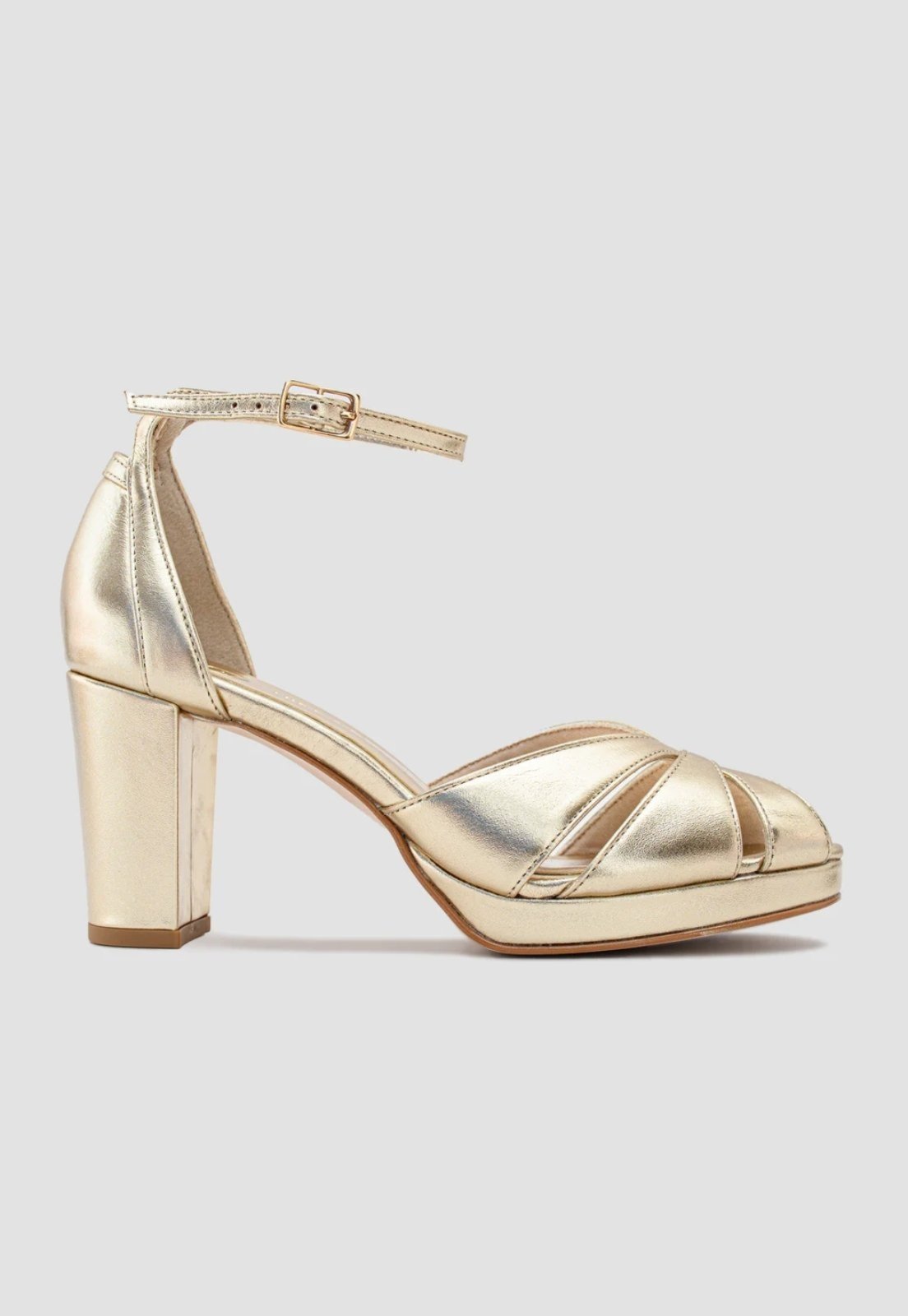 Sandália Meia Pata Couro Dourado CBK