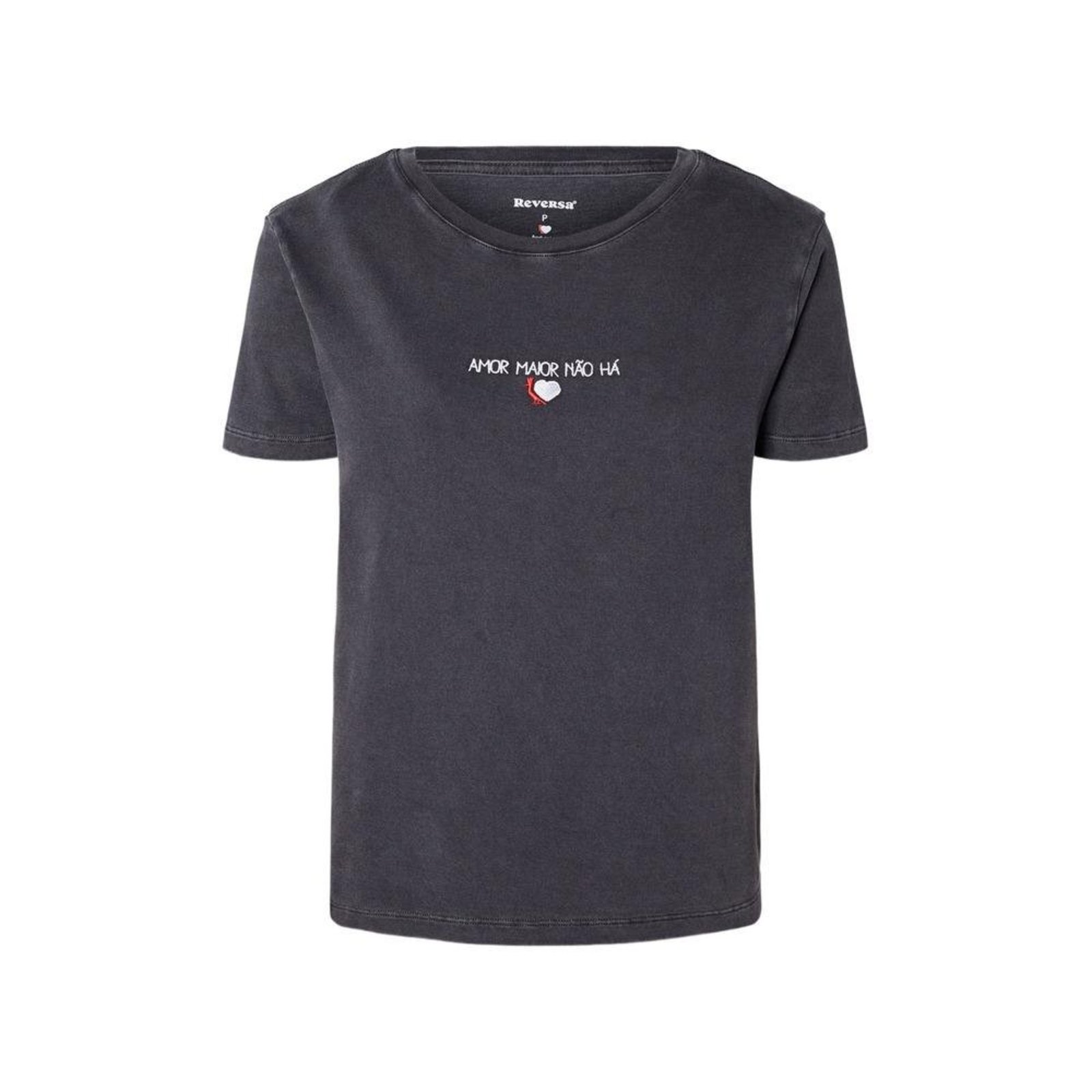 Camiseta Malha Bordado Amor Maior Nao Ha