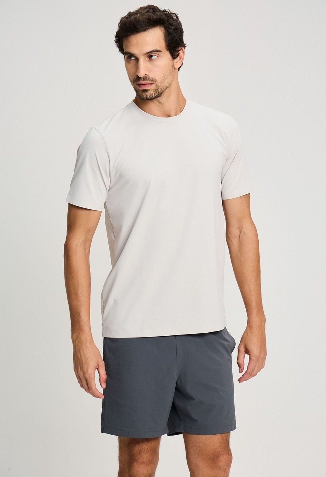 CAMISETA DOCTHOS SLIM MANGA CURTA TEXTURA EM NYLON TECH CAMISETA DOCTHOS SLIM MANGA CURTA TEXTURA EM NYLON TECH 010 NATURAL EG