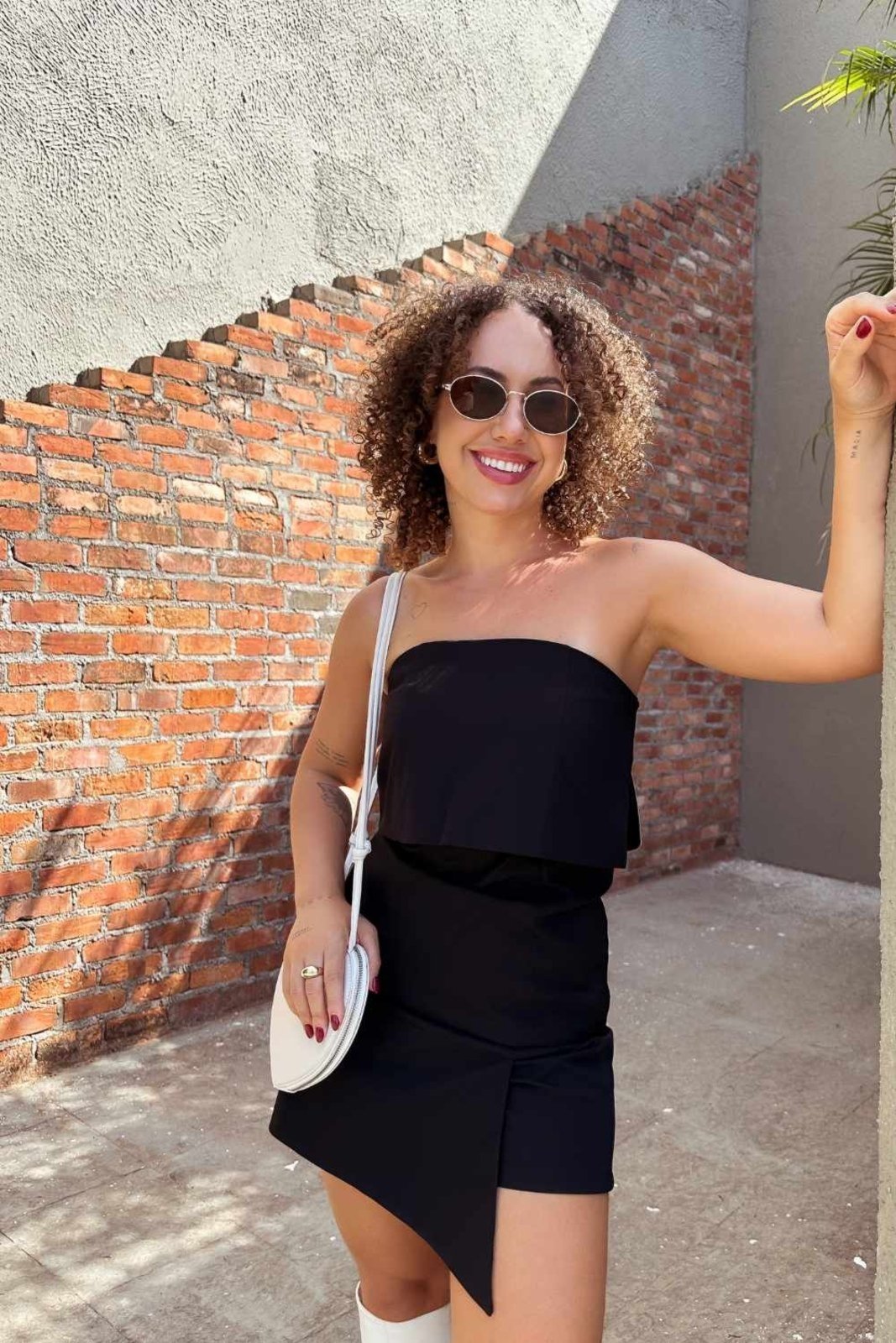 Blusa Vanibele Tomara que Caia Preto