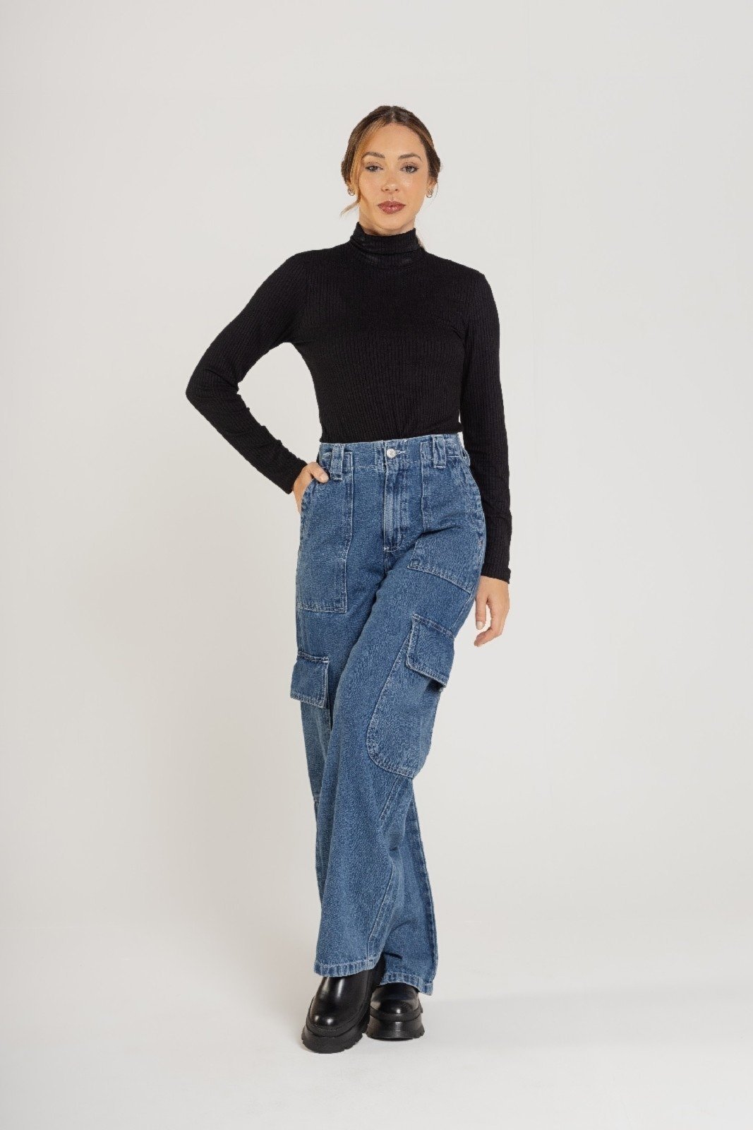 Blusa Feminina em Ribana Canelada Just Basic Preto