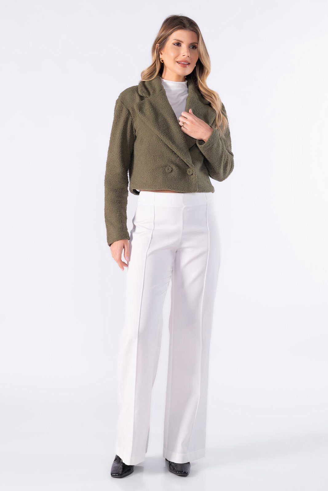 Casaco cropped pelinho Verde