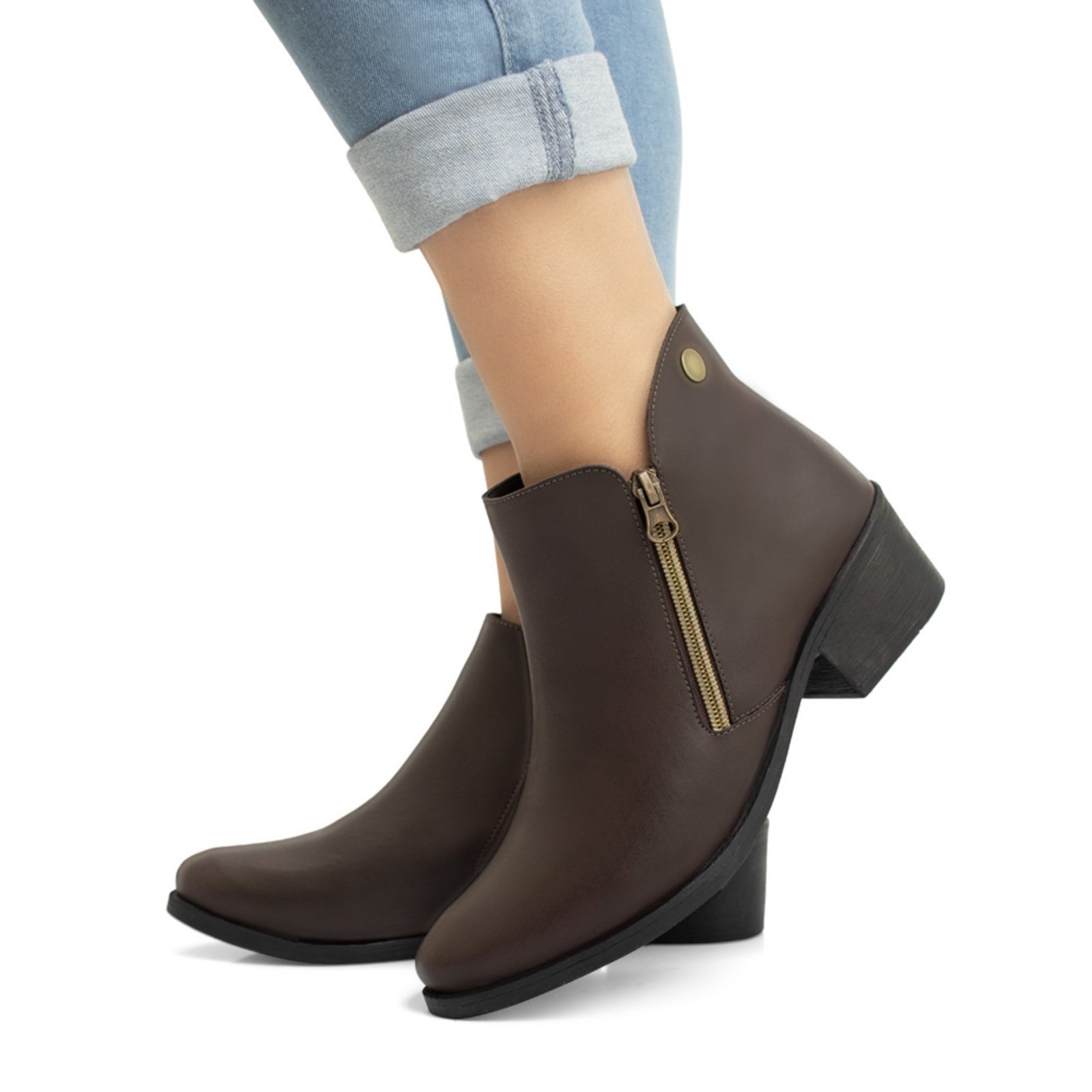 Bota Épico Cano Curto Com Ziper Salto 4cm Cafe