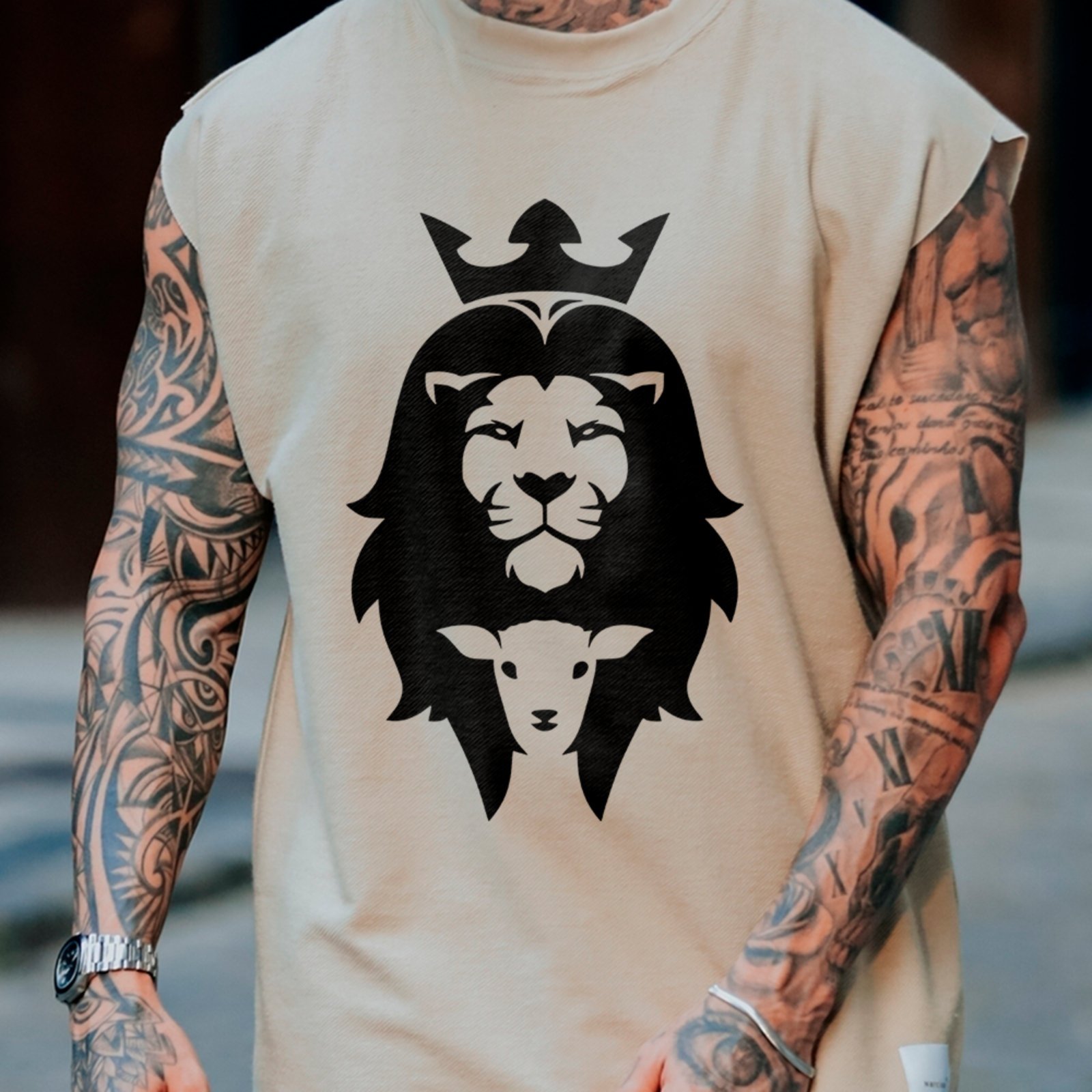 Camiseta Regata Machão Gospel Leão de Judá Coroa Cordeiro Fé Cristã Off White