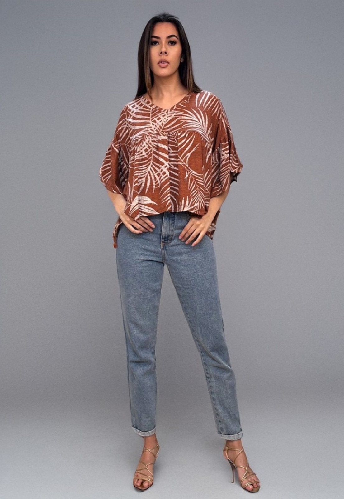 Blusa Bata Fulô Babado Malha Palmas Terra