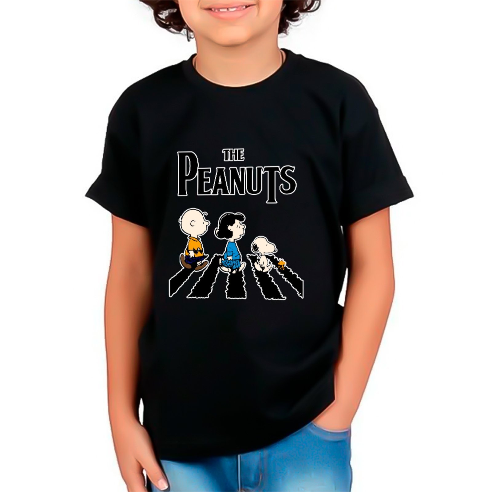 Infantil - Camiseta Peanuts Abbey Road Personagens Clássicos Unissex Preto