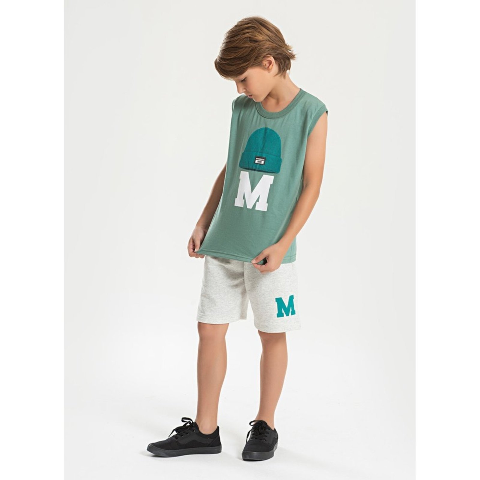 Vista 2 Infantil - Conjunto Verão Menino Regata e Bermuda Gorro M Molekada verde Molekada verde