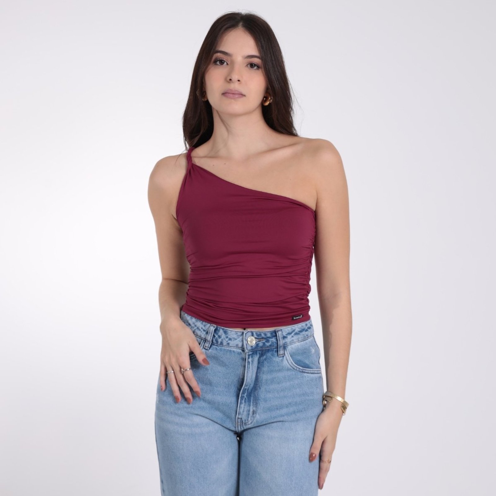 Blusa Feminina Ombro Só Franzida com Ombro Torcido Revanche Thais