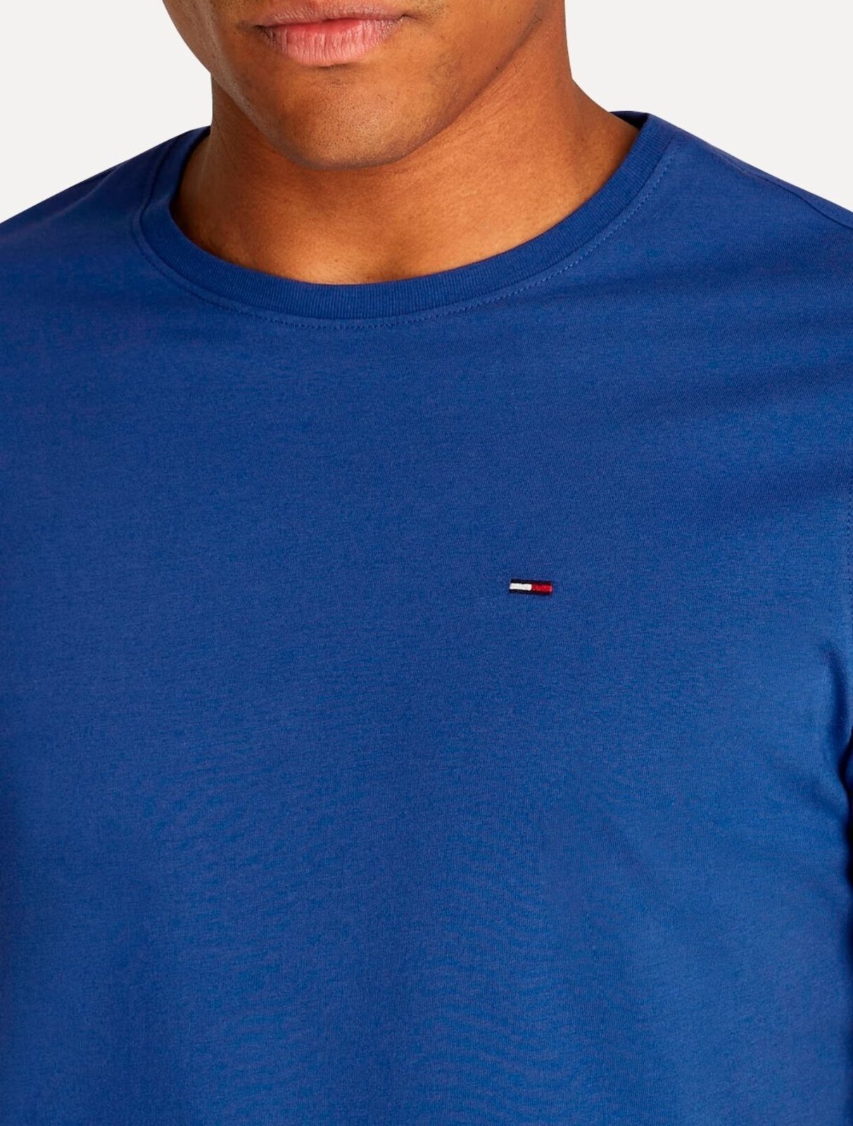 Vista 3 Camiseta Tommy Jeans Masculina Regular Jersey C-Neck Flag Royal azul Tommy Jeans azul