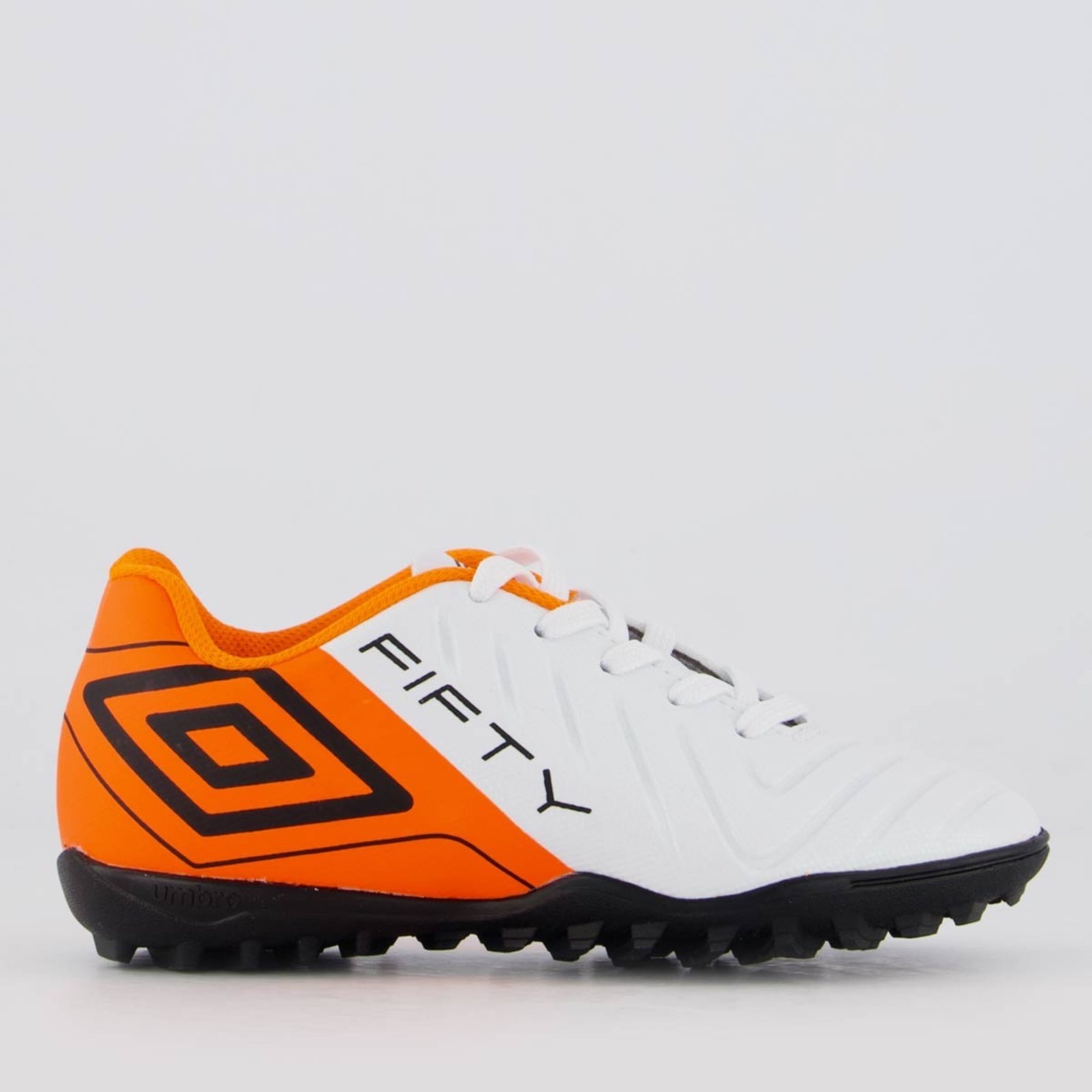 Chuteira Umbro Fifty VI Society Juvenil Branca e Laranja