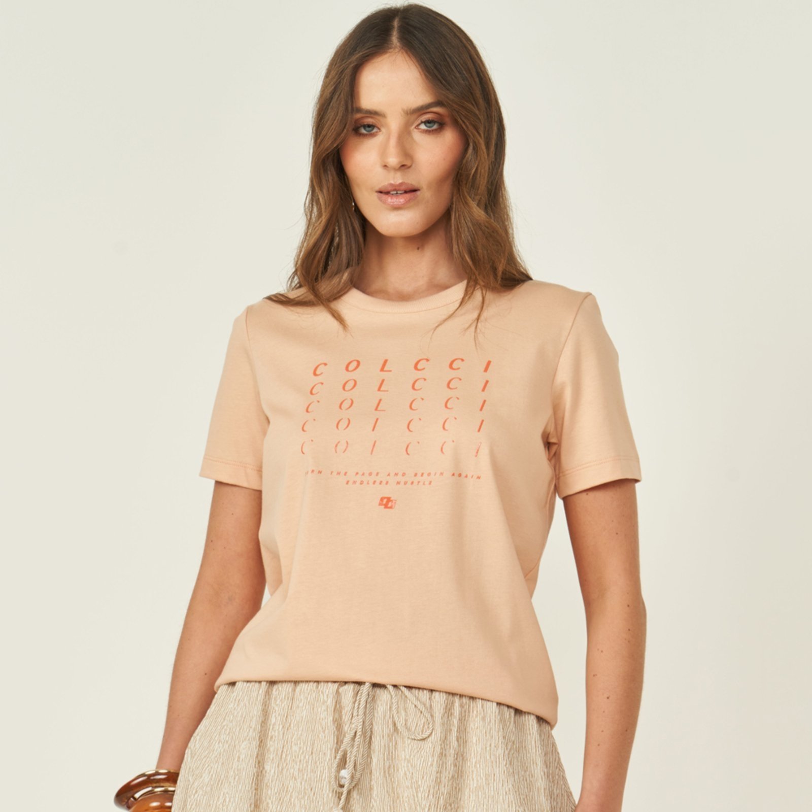 Camiseta Colcci Endless Ve26 Bege Feminino