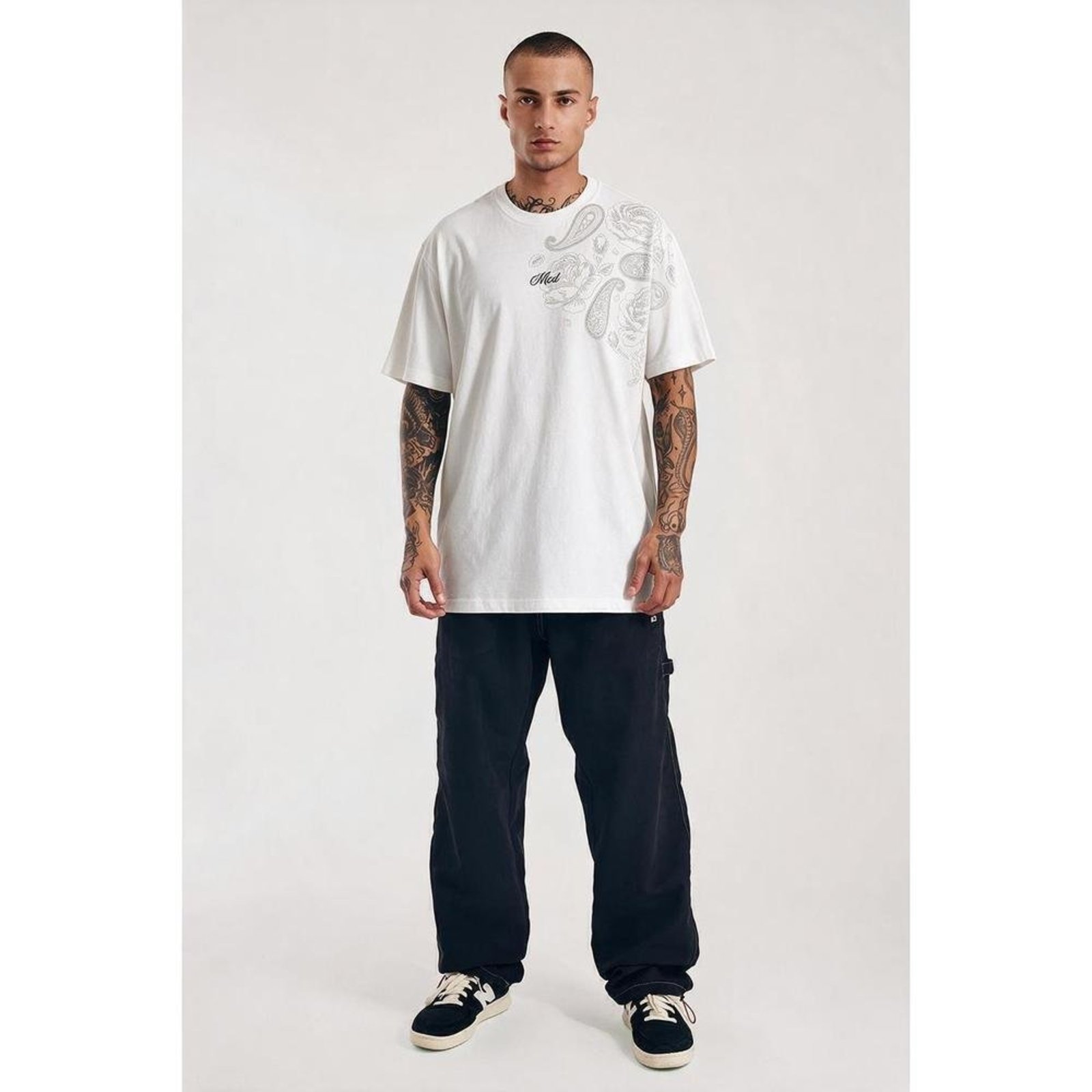 T-Shirt Especial Mj Rosas Branco